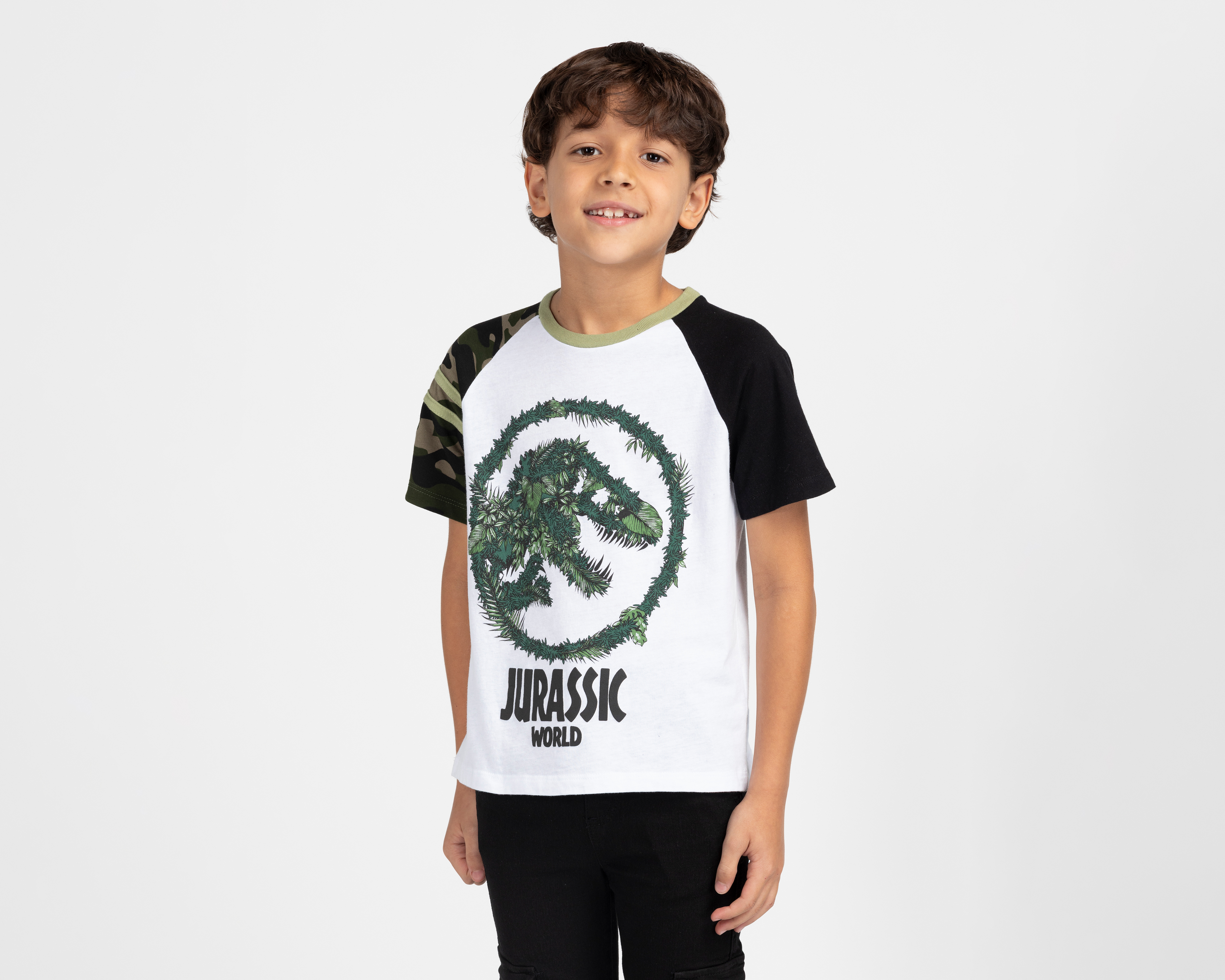 Foto 1 | Foto 1 | Playera de Cuello Redondo Blanca Jurassic World para Niño