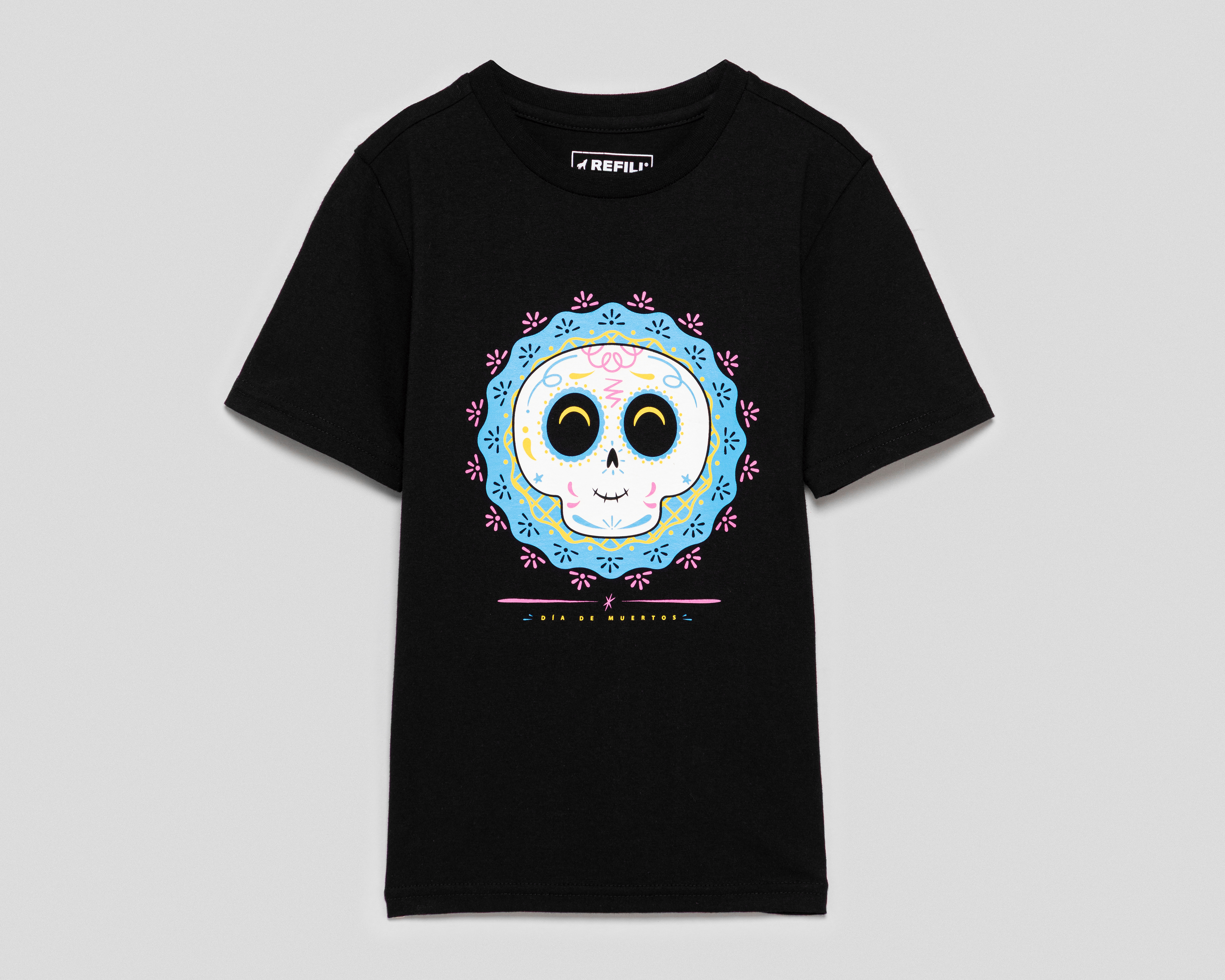 Foto 2 pulgar | Foto 1 | Playera de Cuello Redondo Negra Refill para Niño