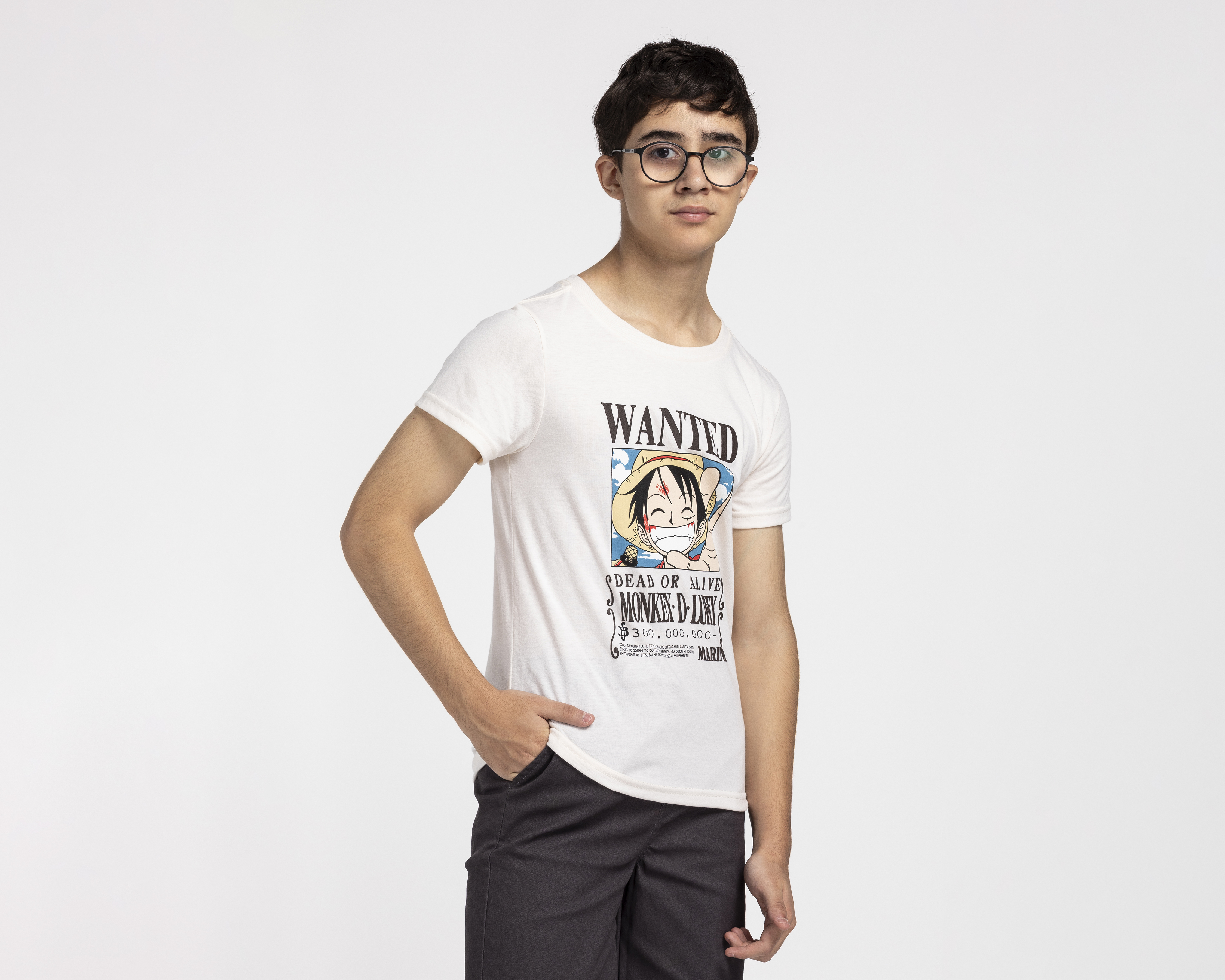 Playera de Cuello Redondo Beige One Piece Juvenil