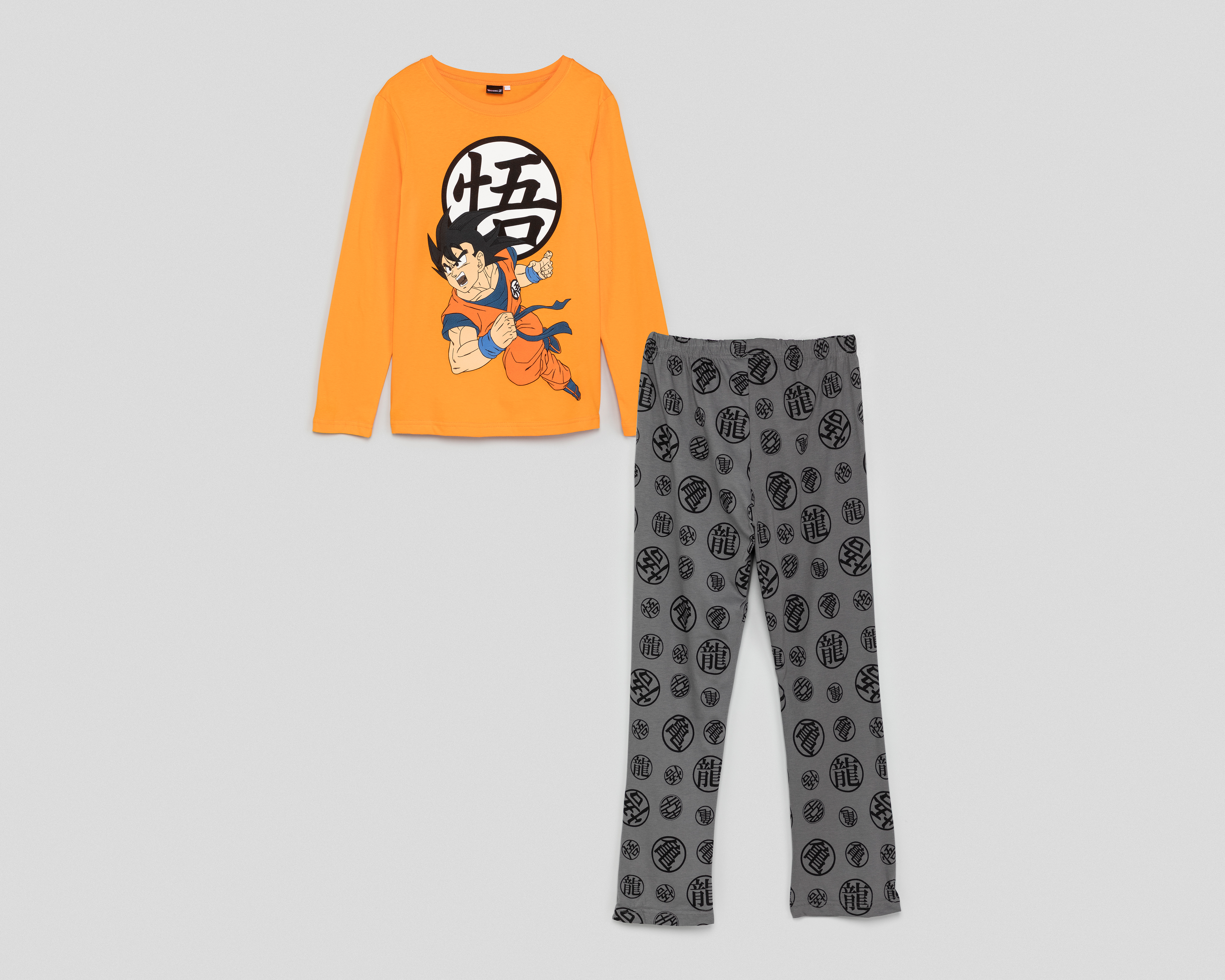 Foto 2 pulgar | Foto 1 | Pijama Juvenil Dragon Ball Z