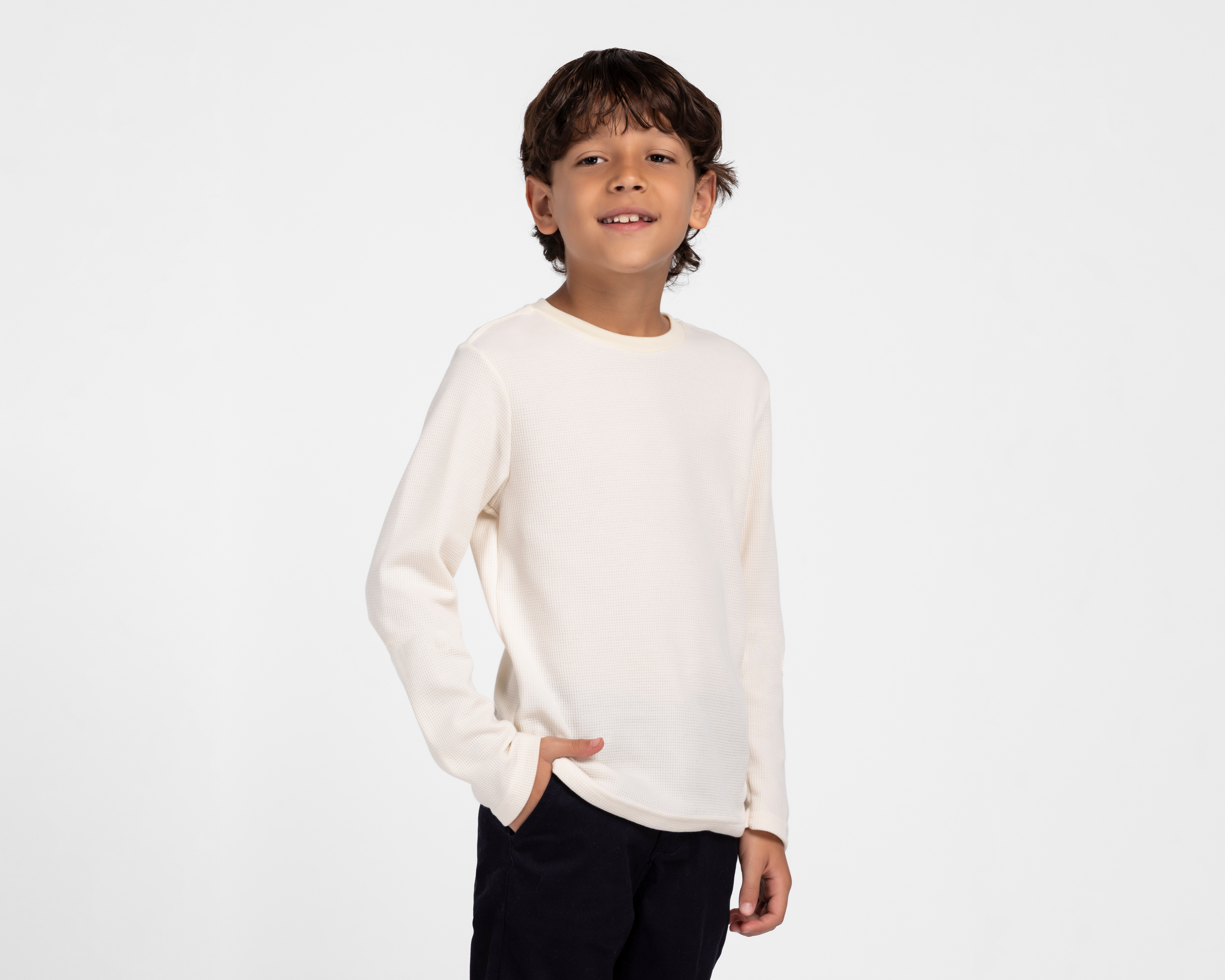 Foto 2 pulgar | Foto 1 | Playera de Cuello Redondo Beige Refill para Niño