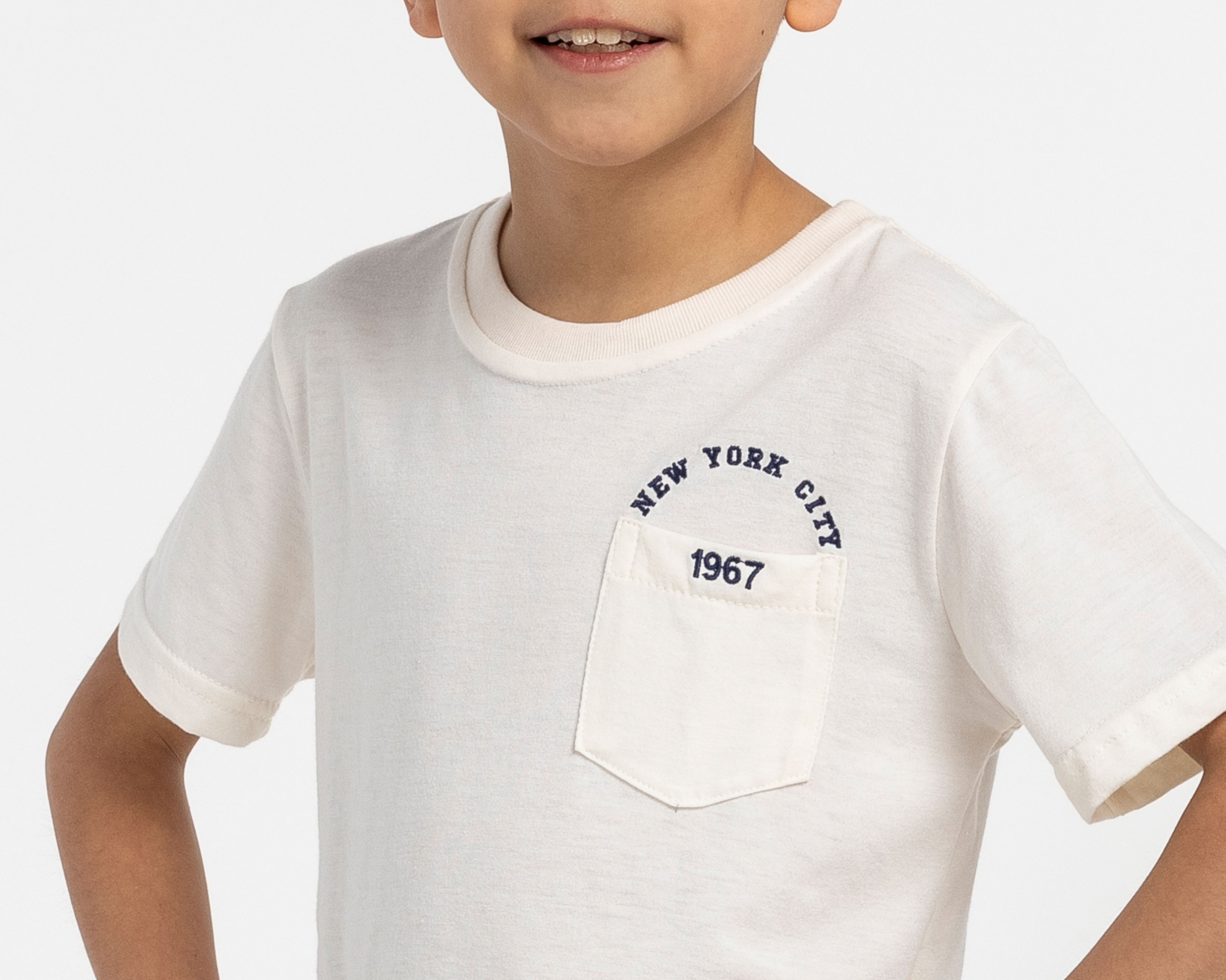 Foto 4 | Foto 4 | Playera Cuello Redondo Blanca para Niño