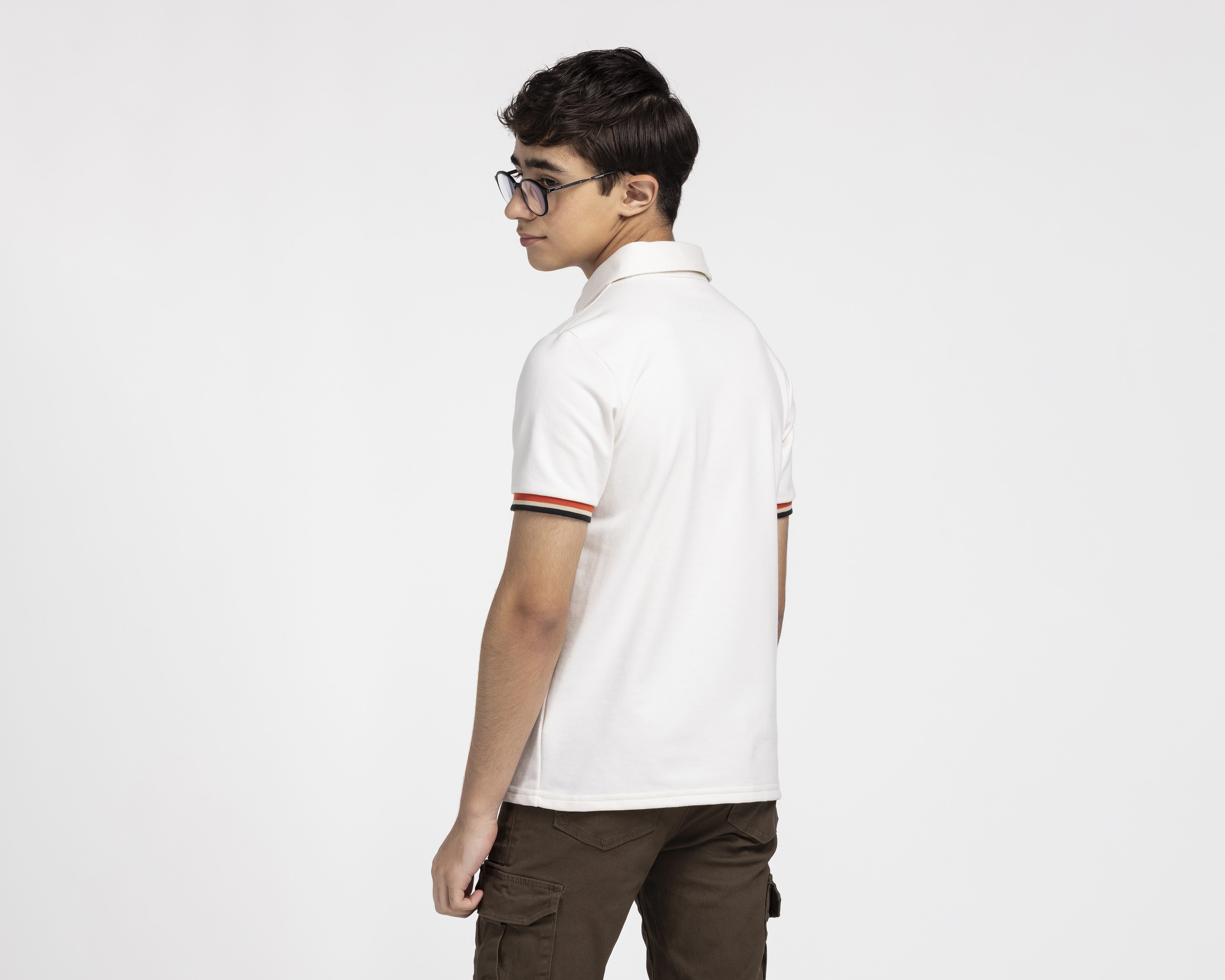 Foto 4 pulgar | Foto 3 | Playera Polo Refill Manga Corta Beige Juvenil