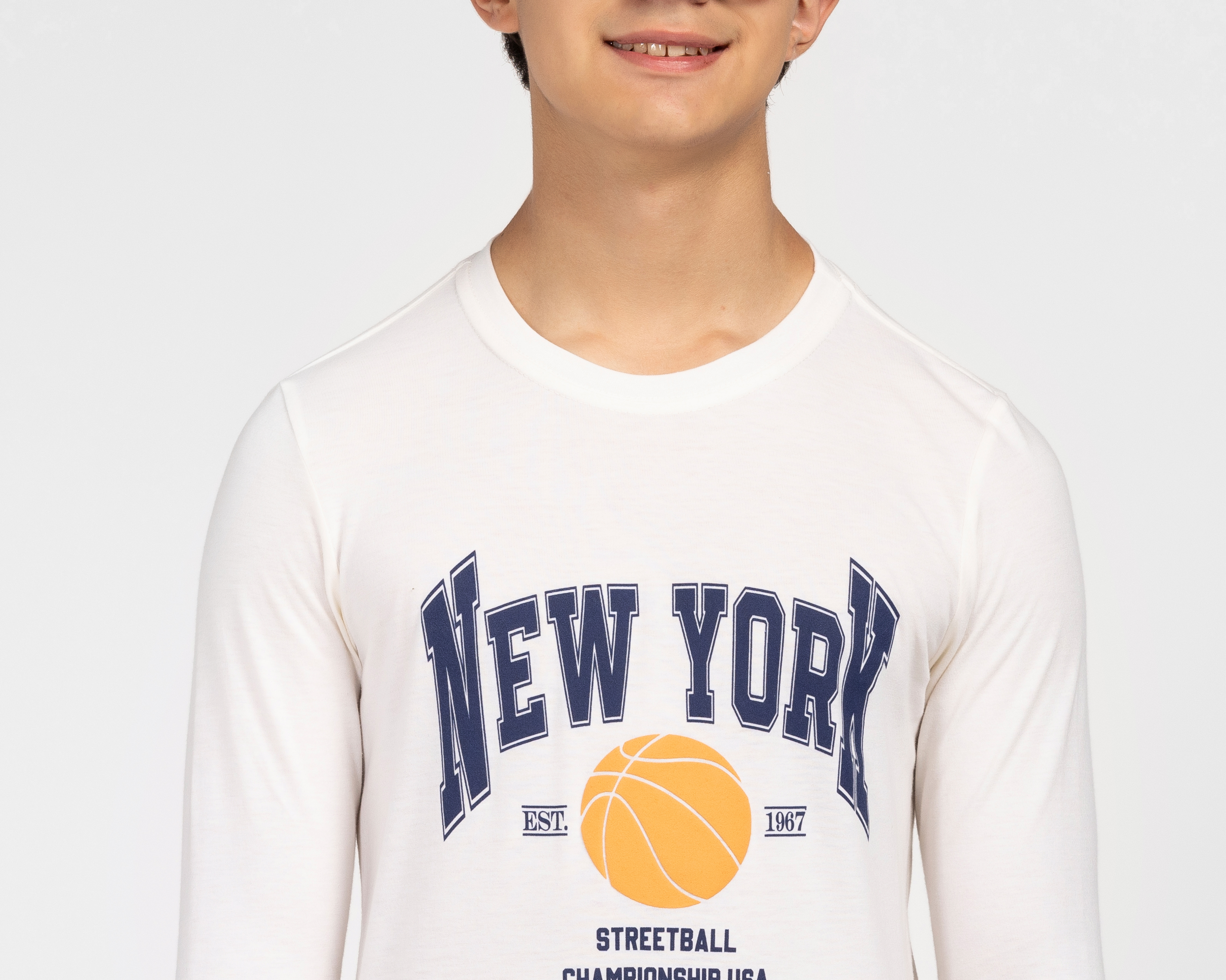 Foto 5 pulgar | Foto 4 | Playera Manga Larga Blanca Refill para Niño