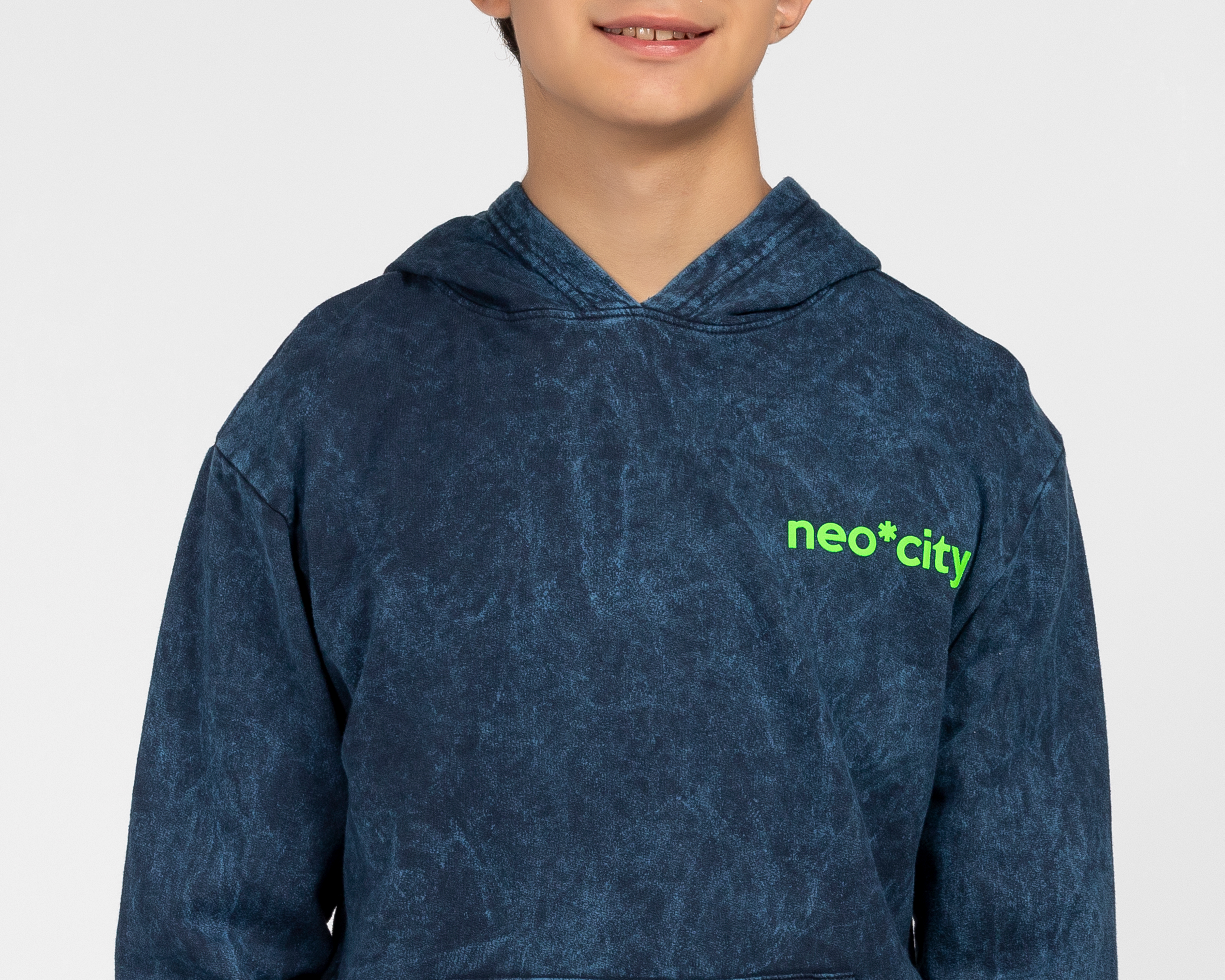 Foto 6 pulgar | Foto 4 | Sudadera con Capucha Neo*City para Niño