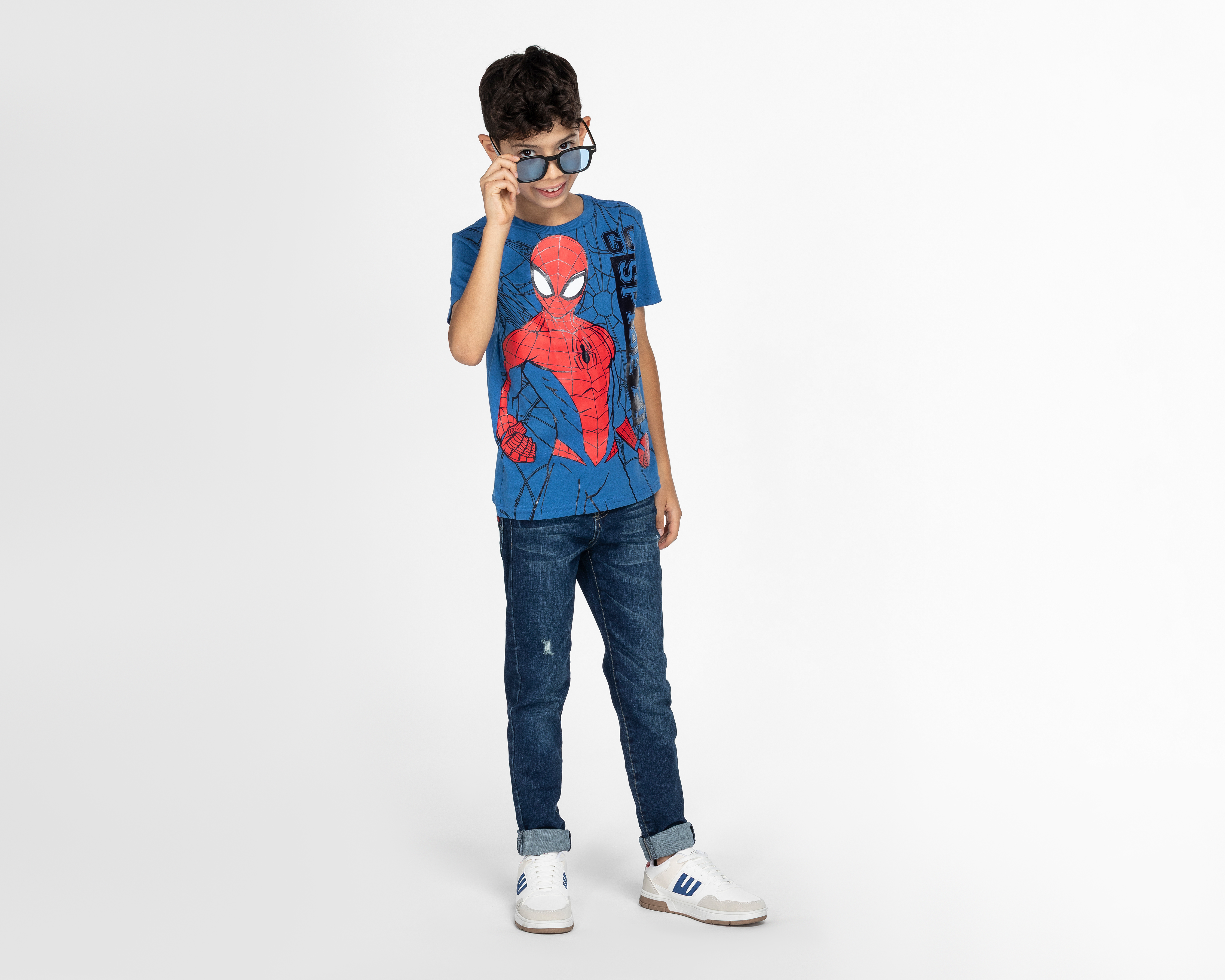 Foto 3 pulgar | Foto 2 | Playera de Cuello Redondo Azul Marvel Spider-Man para Niño