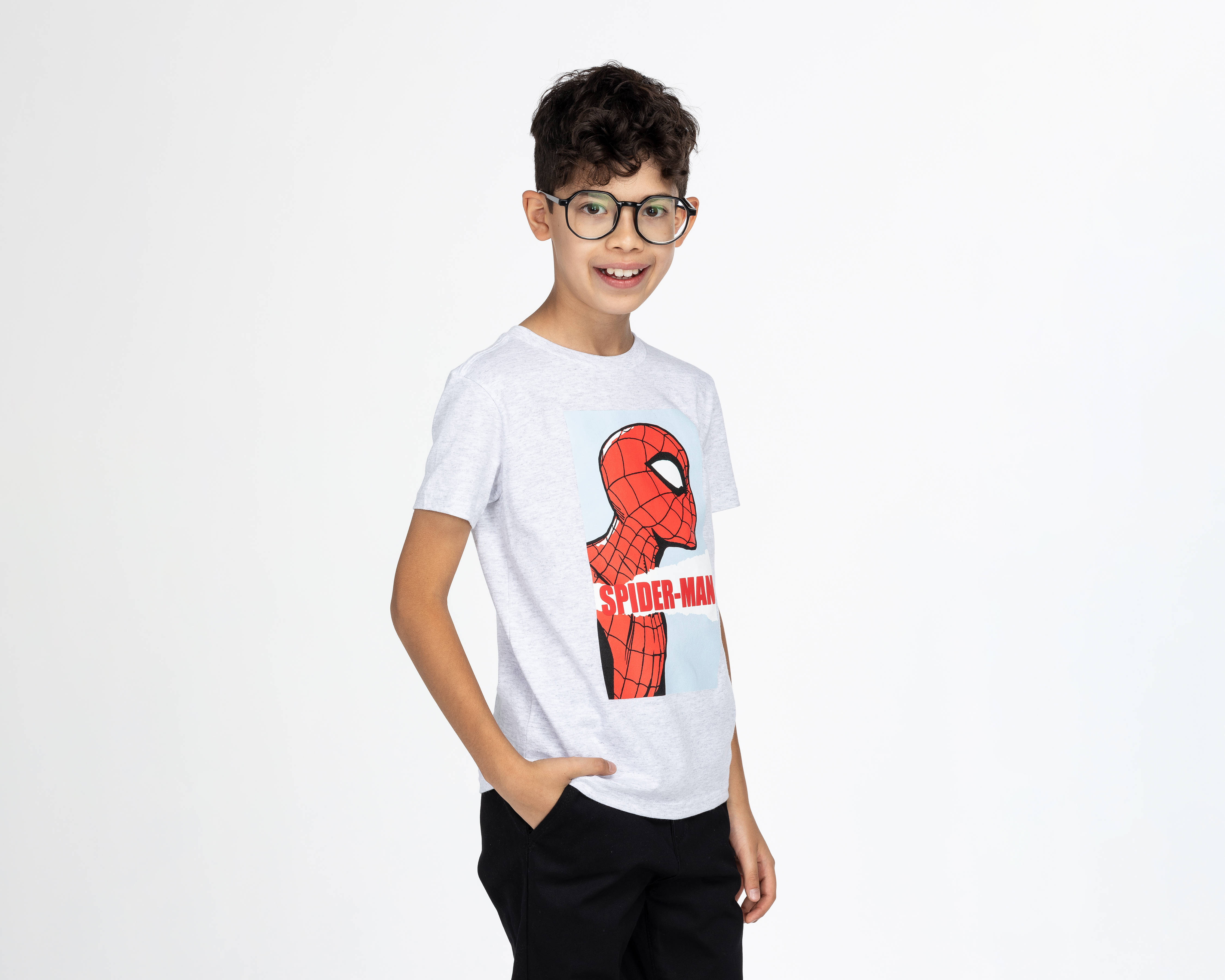 Foto 2 pulgar | Foto 1 | Playera Spiderman Marvel para Niño