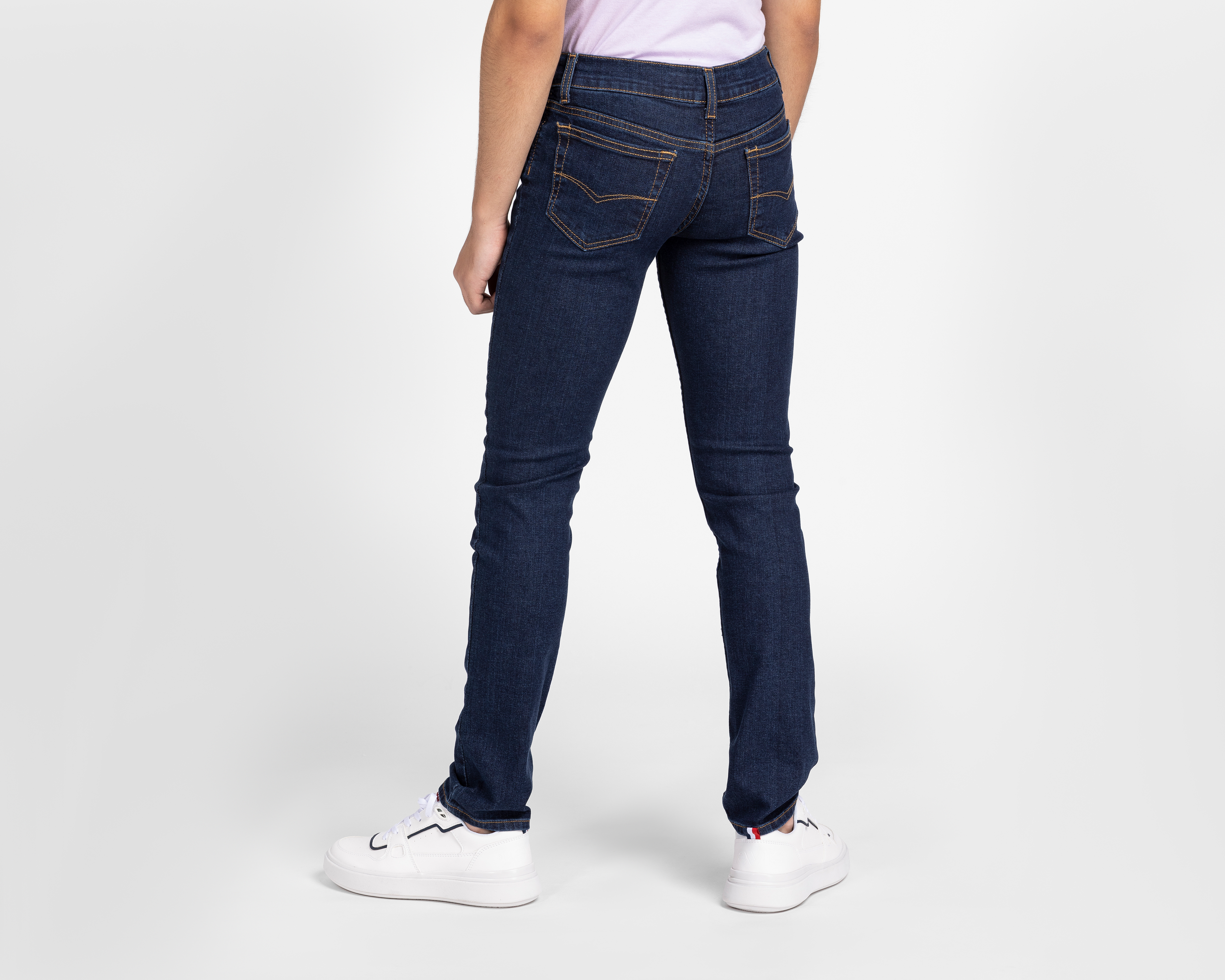 Foto 4 pulgar | Foto 3 | Pantalón Oggi Recto Juvenil