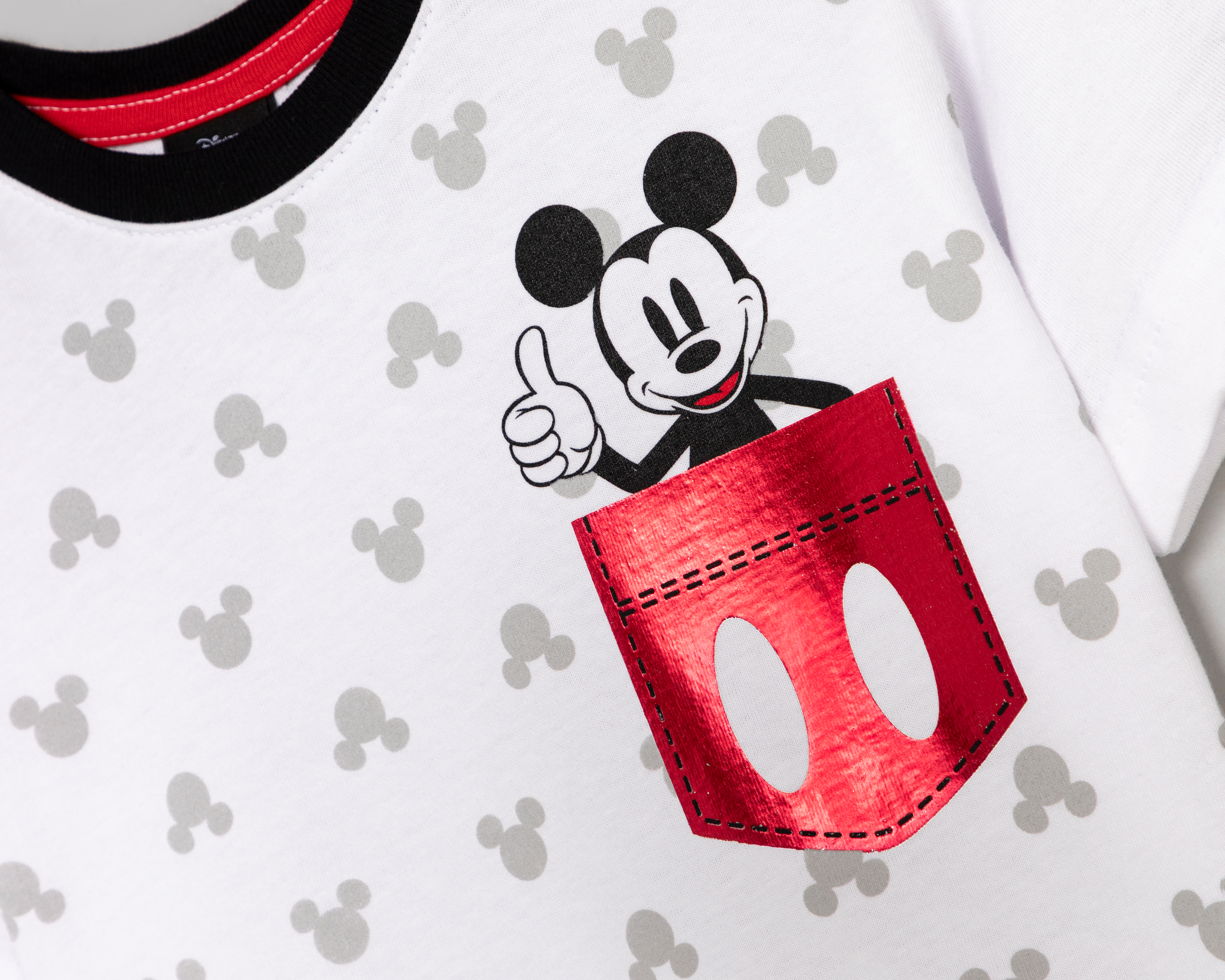 Foto 4 pulgar | Foto 3 | Playera Cuello Redondo Blanca Disney Mickey Mouse para Niño