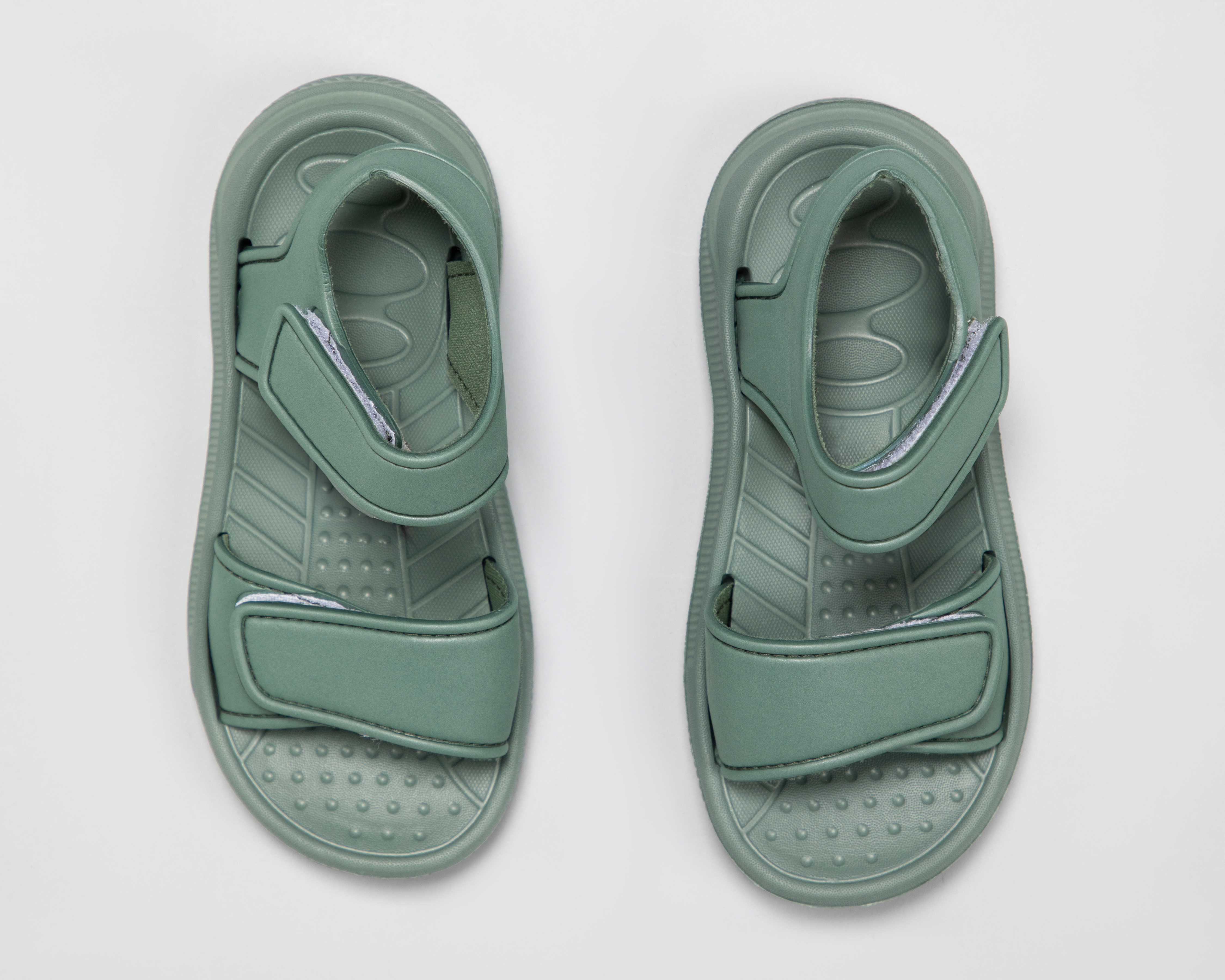 Foto 4 pulgar | Foto 3 | Playera y Short con Sandalias Refill para Niño