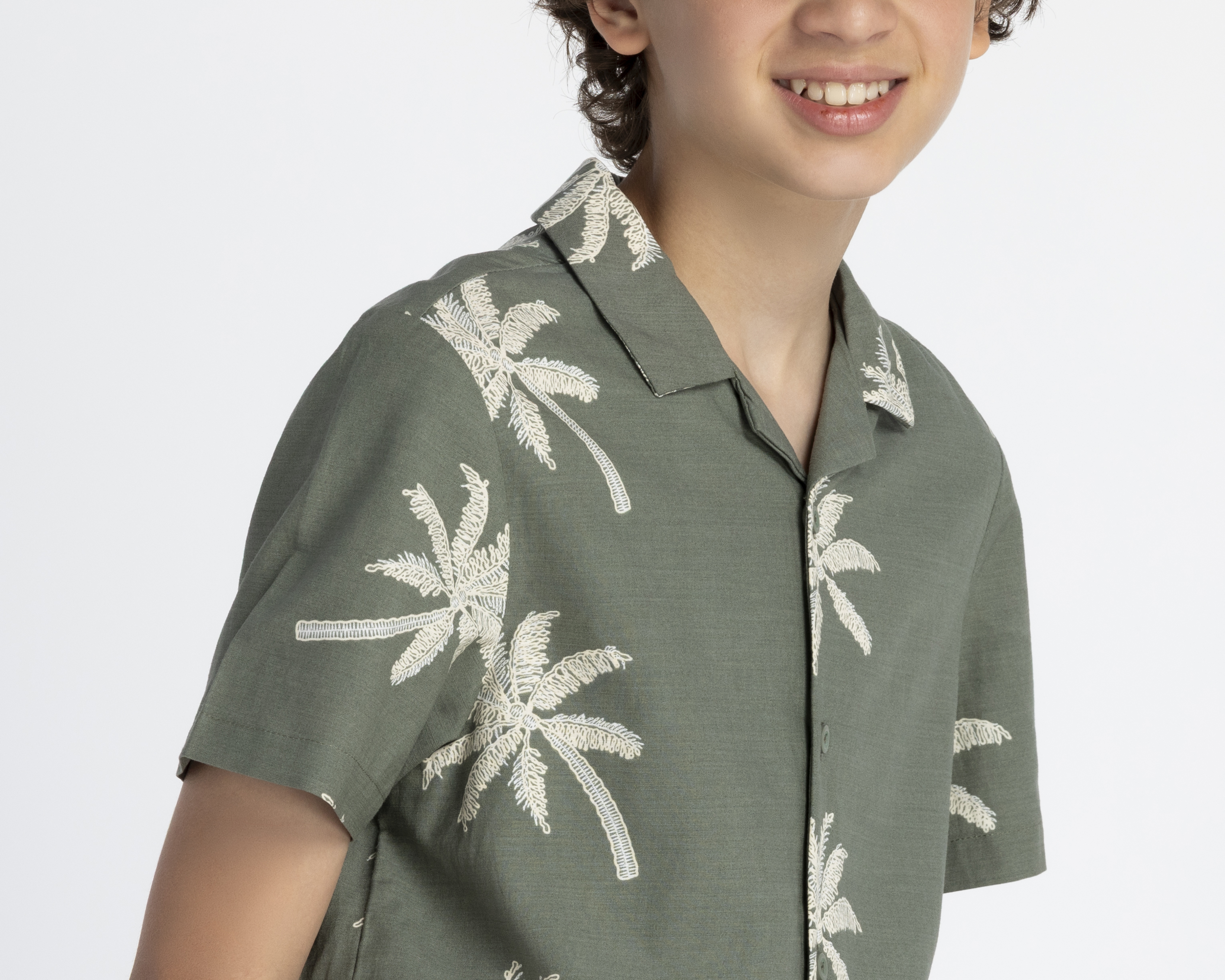 Foto 4 | Foto 4 | Camisa de Cuello Americano Verde Refill Juvenil