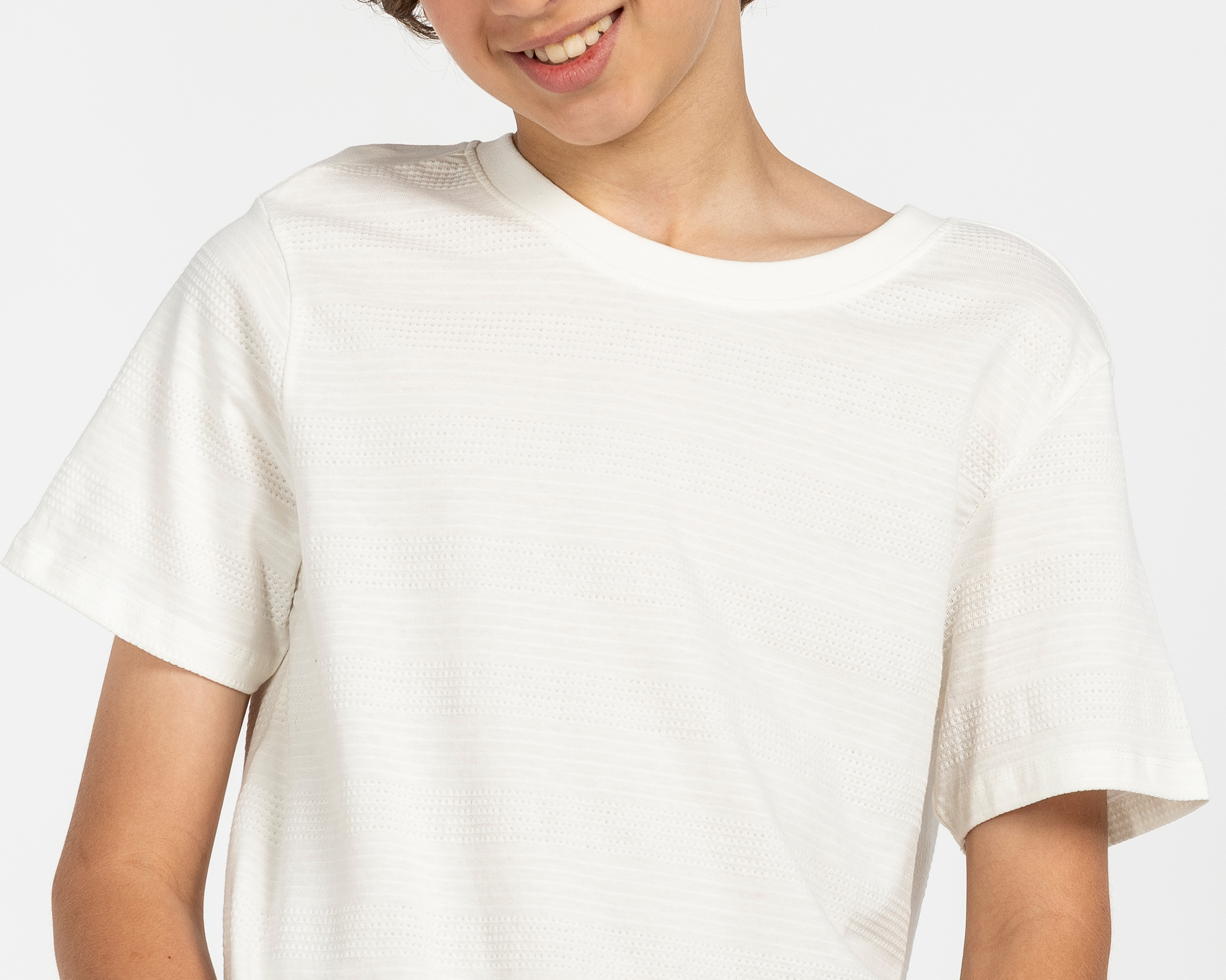 Foto 5 pulgar | Foto 4 | Playera de Cuello Redondo Blanca Refill para Niño