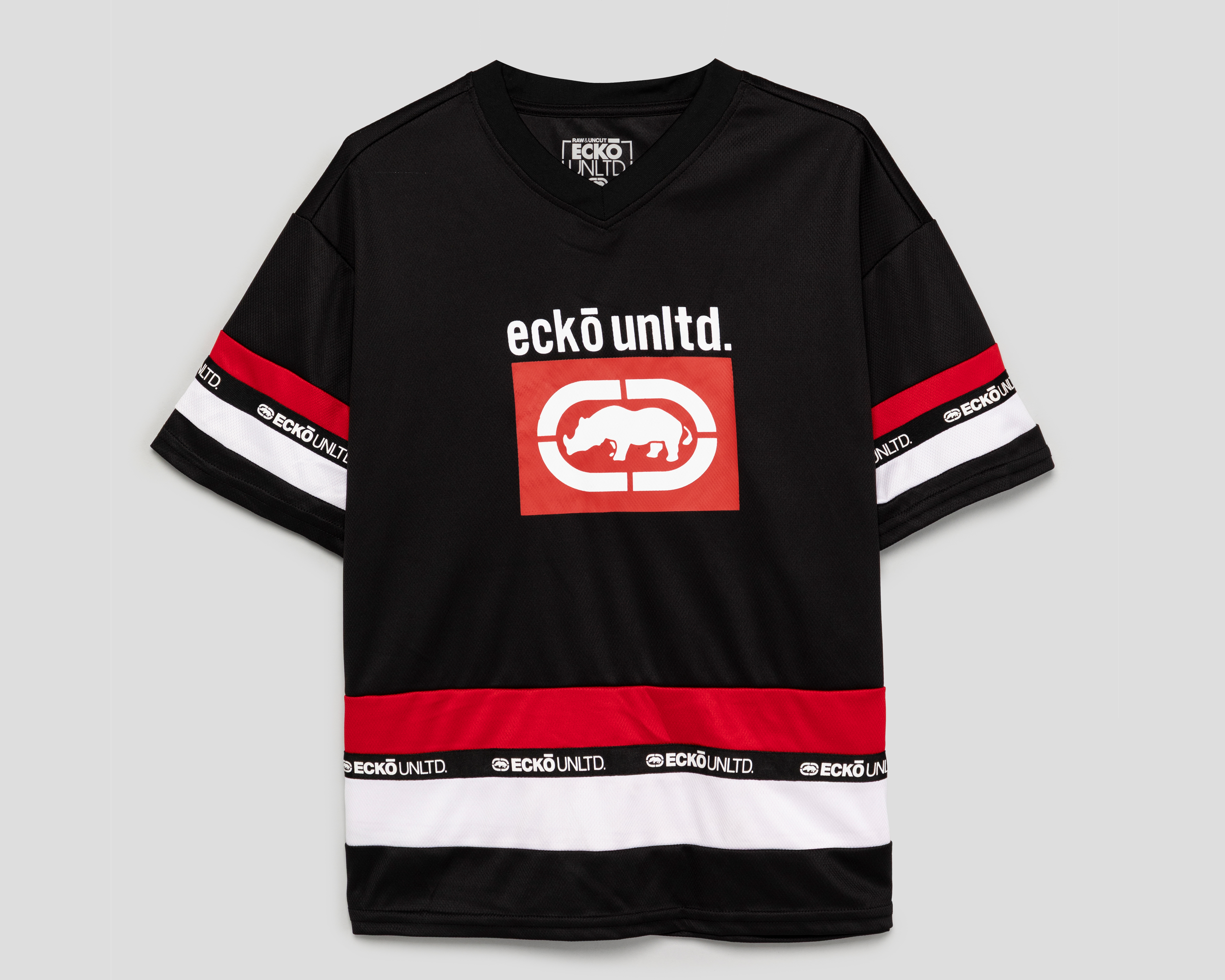 Playera de Cuello V Negra Ecko Unltd. Juvenil