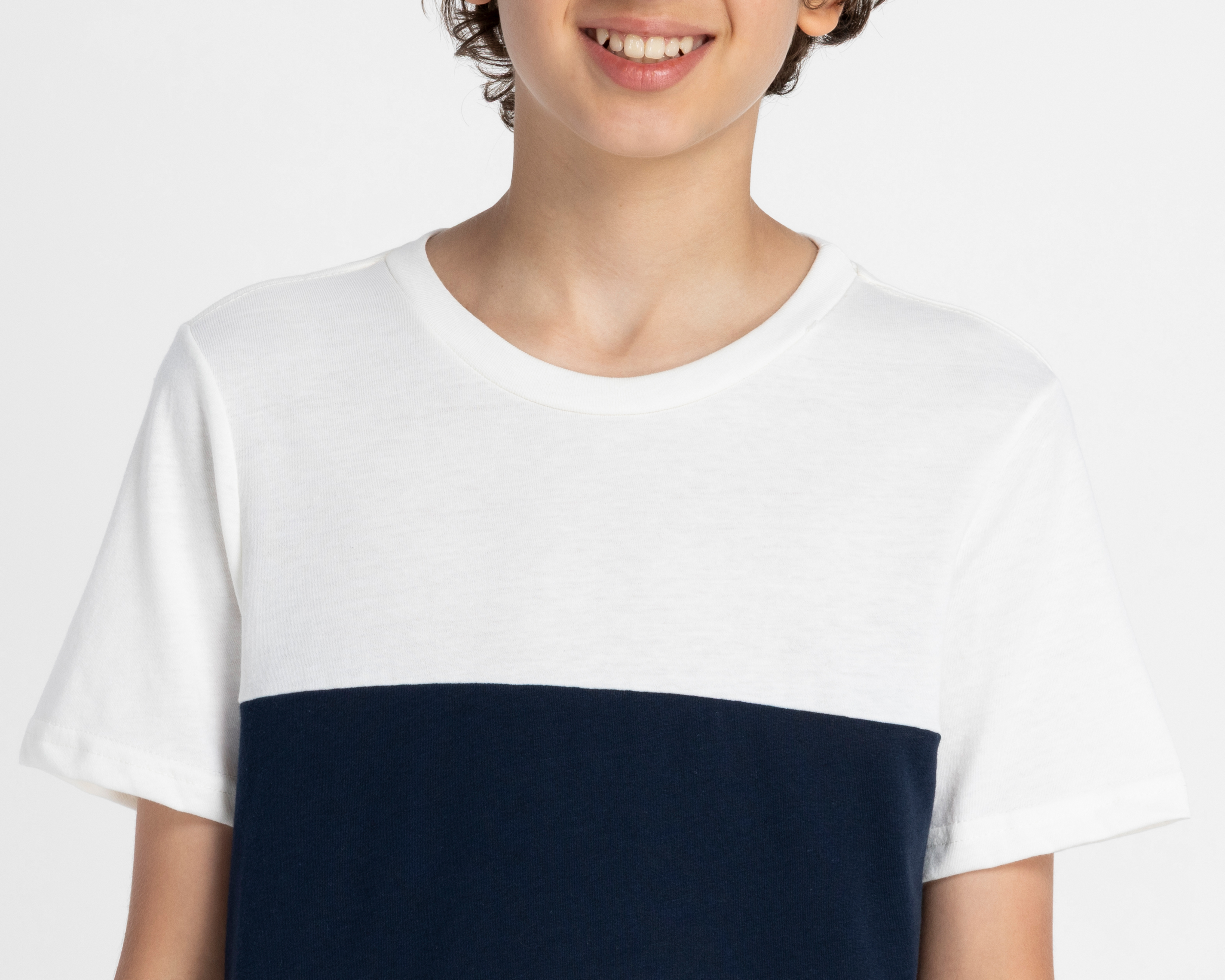 Foto 4 | Foto 4 | Playera de Cuello Redondo Azul/Beige Refill Juvenil