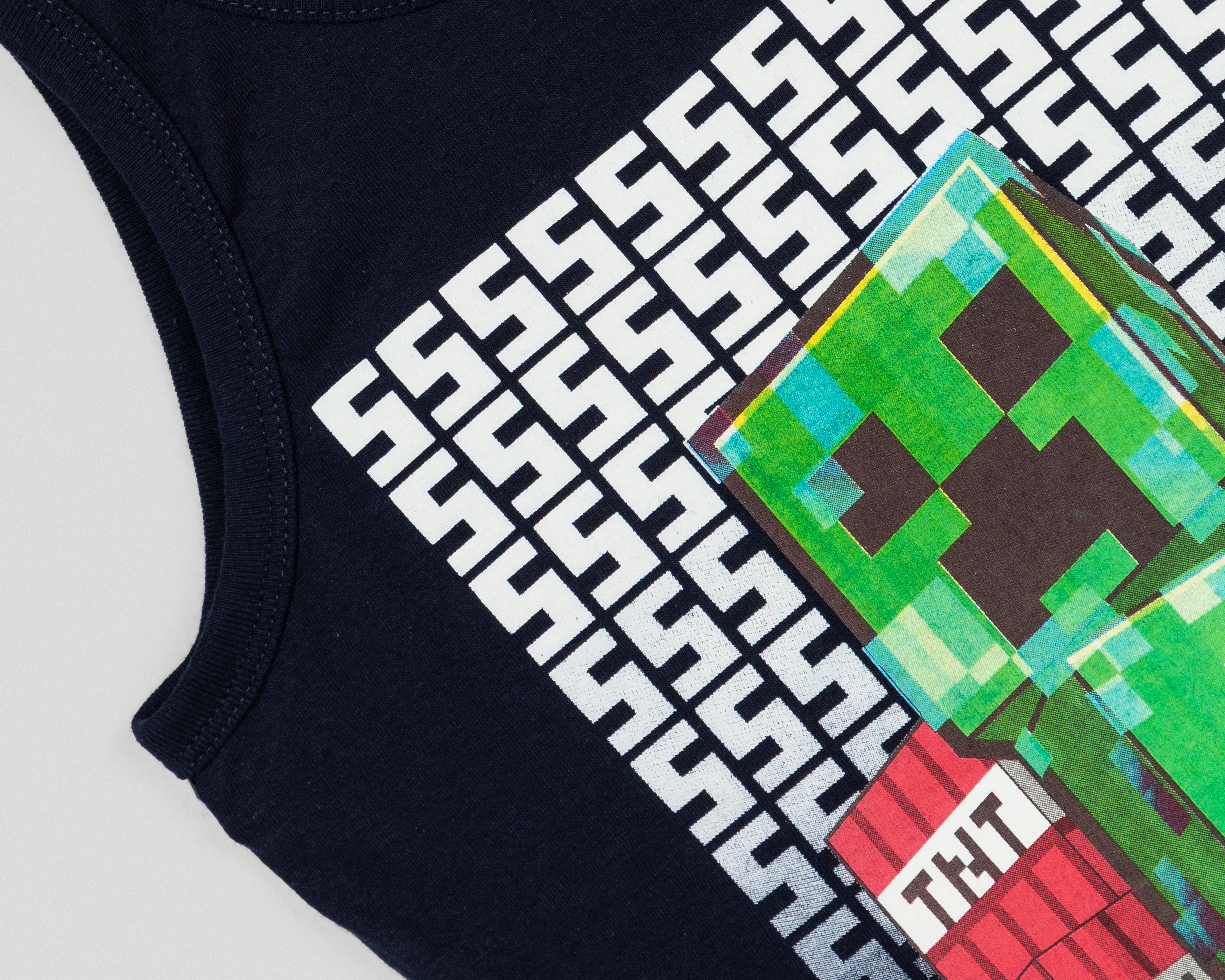 Foto 4 pulgar | Foto 3 | Camiseta Minecraft para Niño