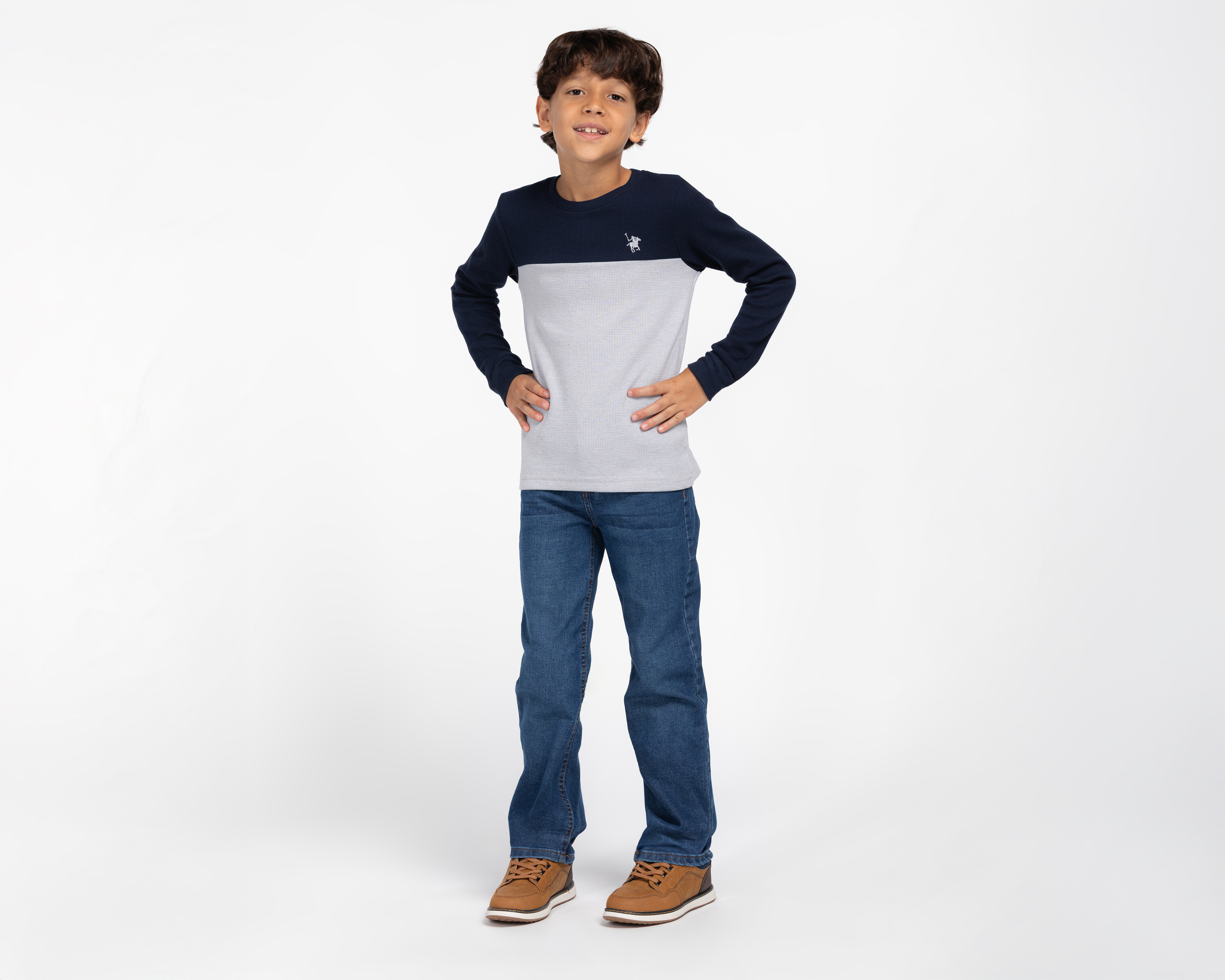 Foto 3 pulgar | Foto 2 | Playera Polo York Team Polo Club Cuello Redondo Manga Larga Gris para Niño