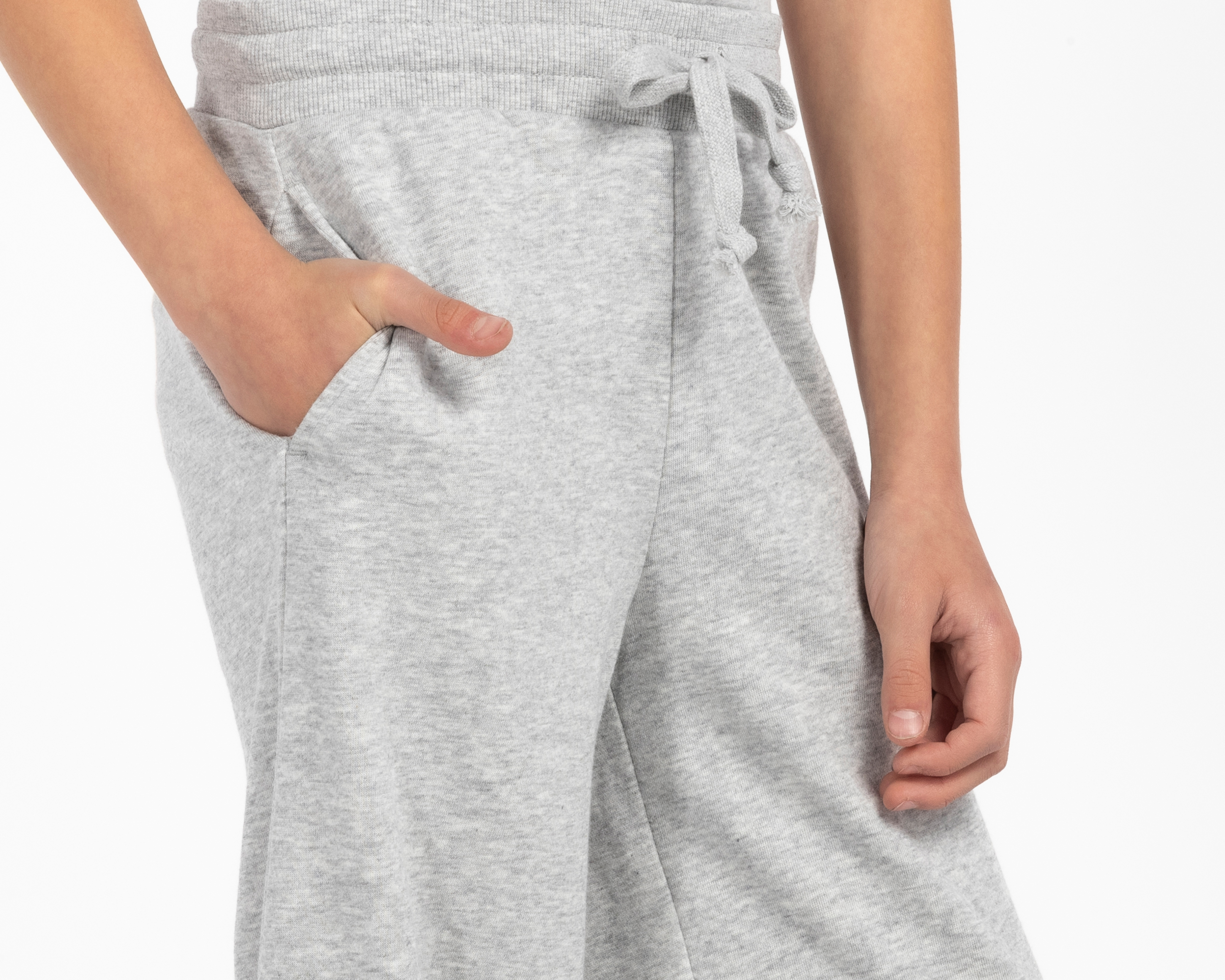 Foto 6 pulgar | Foto 4 | Pants Deportivo Champion Juvenil