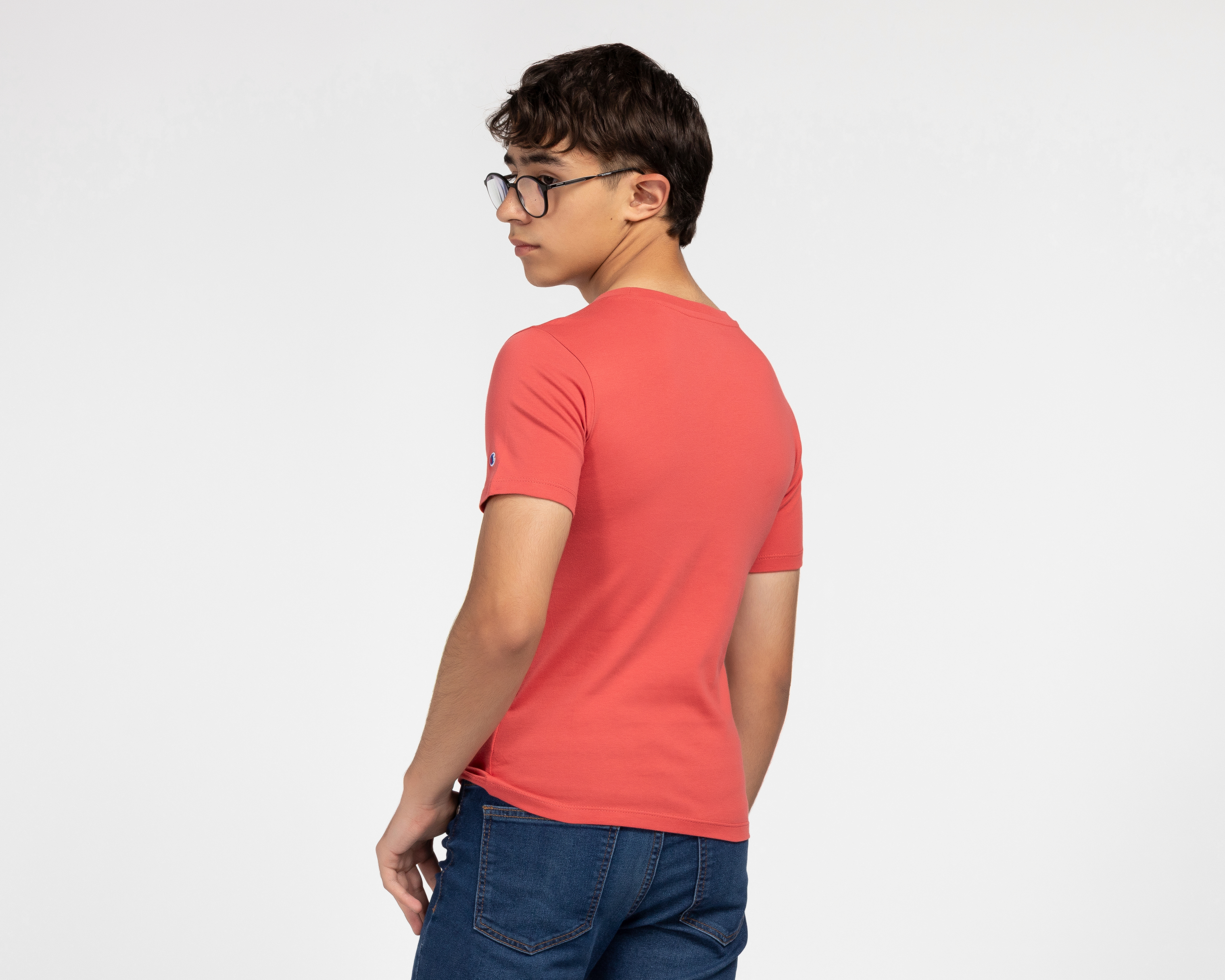 Foto 4 pulgar | Foto 3 | Playera de Cuello Redondo Roja Champion para Niño