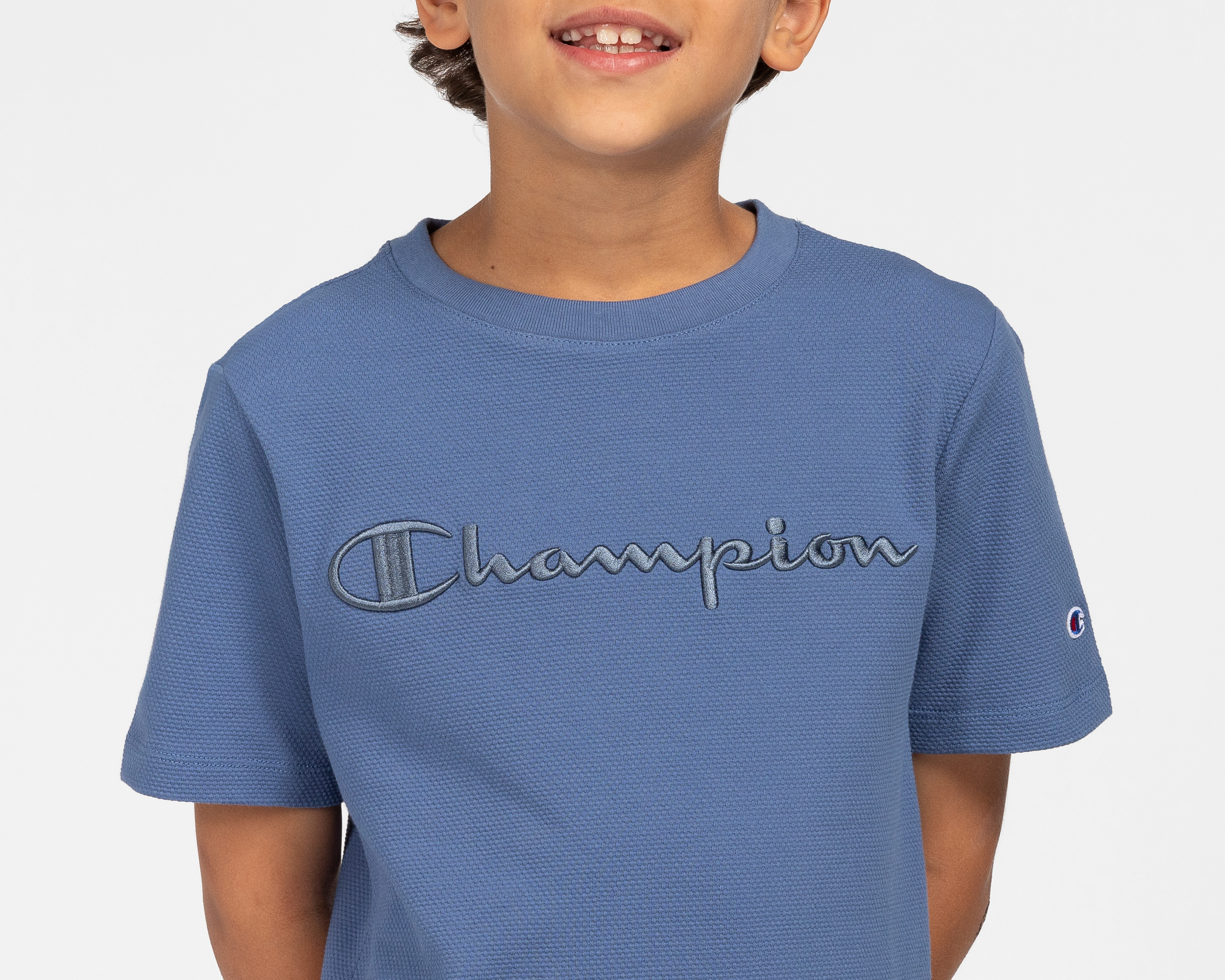 Foto 4 | Foto 4 | Playera de Cuello Redondo Azul Champion Juvenil