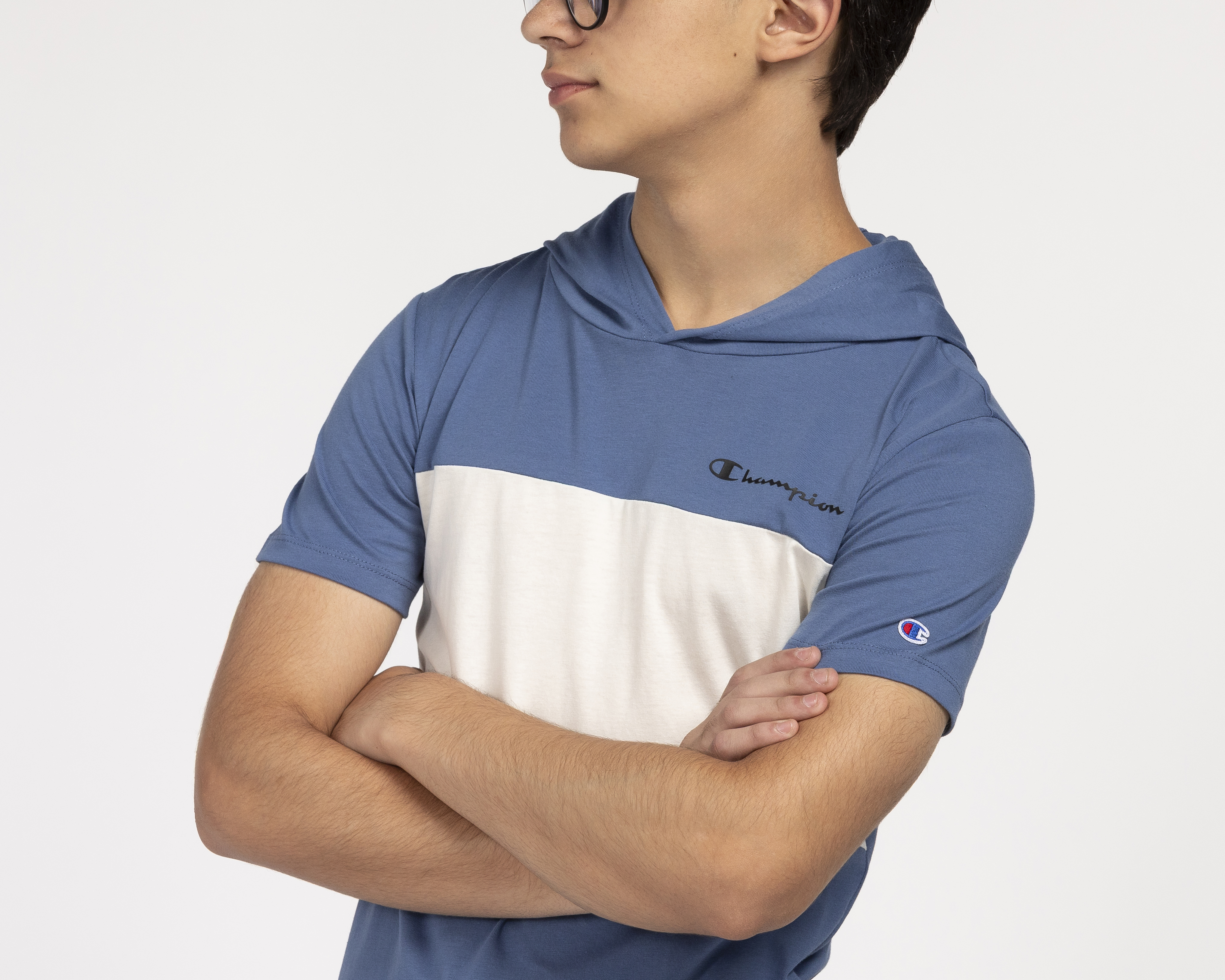 Foto 4 | Foto 4 | Playera de Cuello Redondo Azul Champion Juvenil