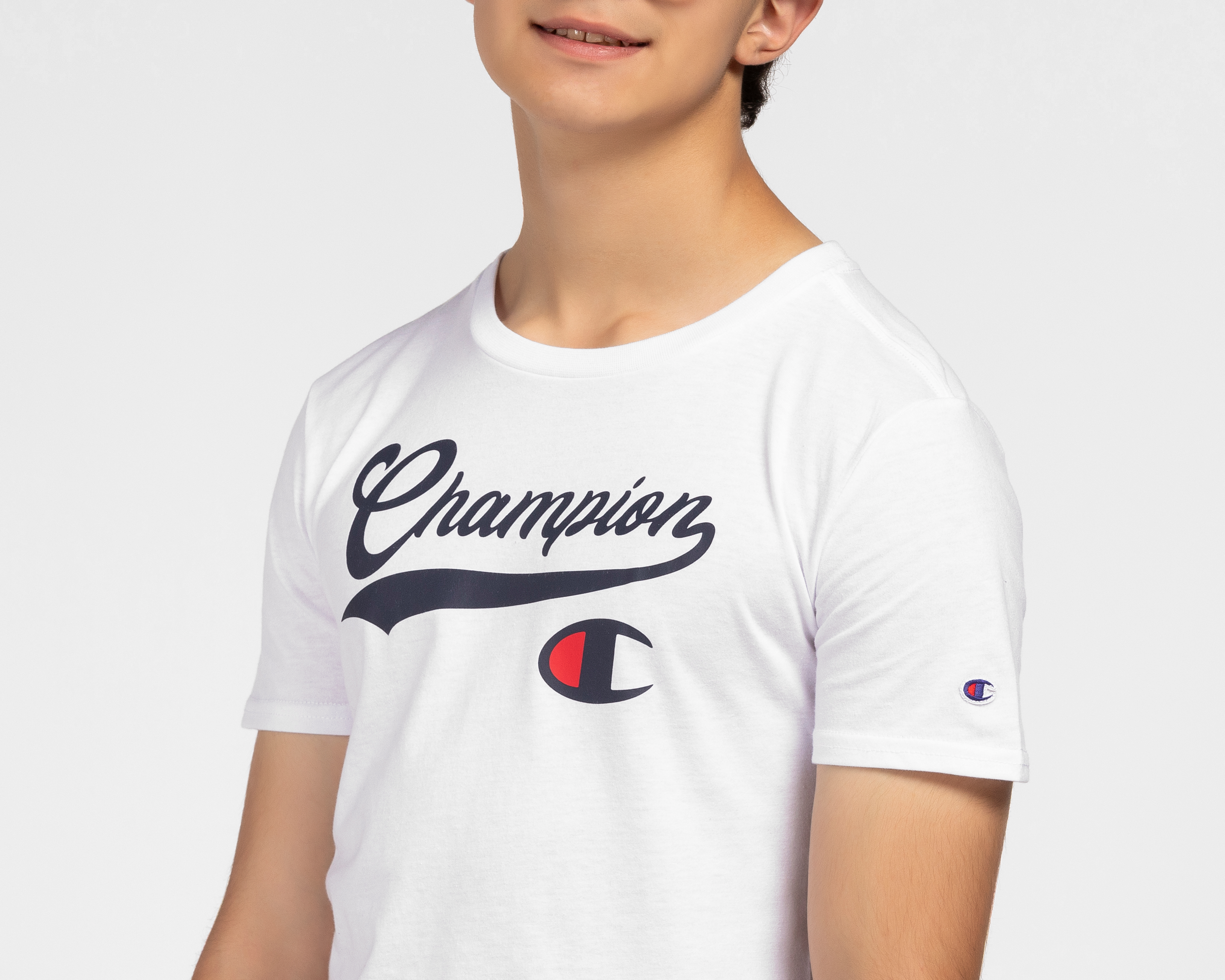 Foto 5 pulgar | Foto 4 | Playera de Cuello Redondo Blanca Champion Juvenil