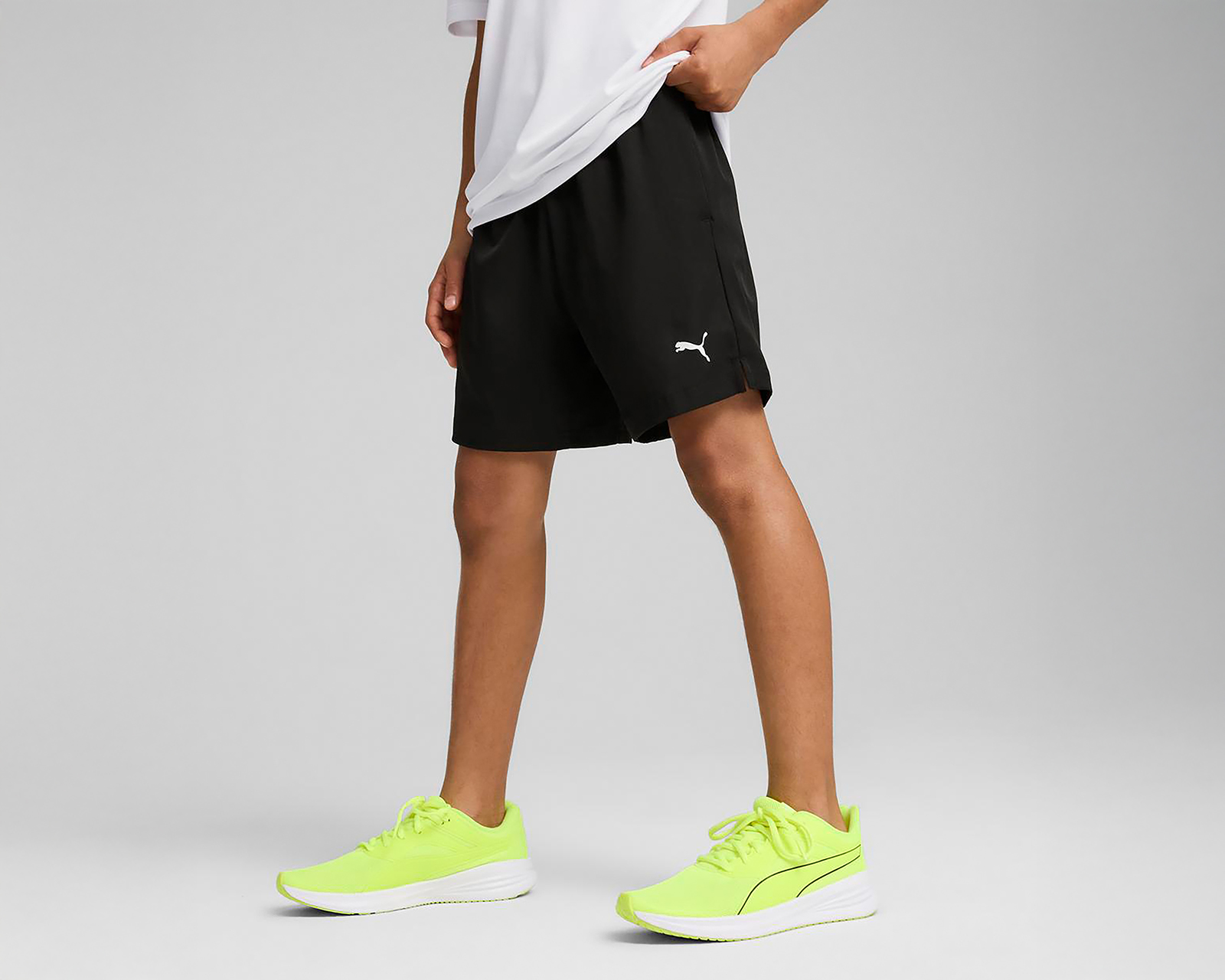 Foto 2 pulgar | Foto 1 | Short de Entrenamiento Puma Train All Day Essential Dry-CELL Juvenil