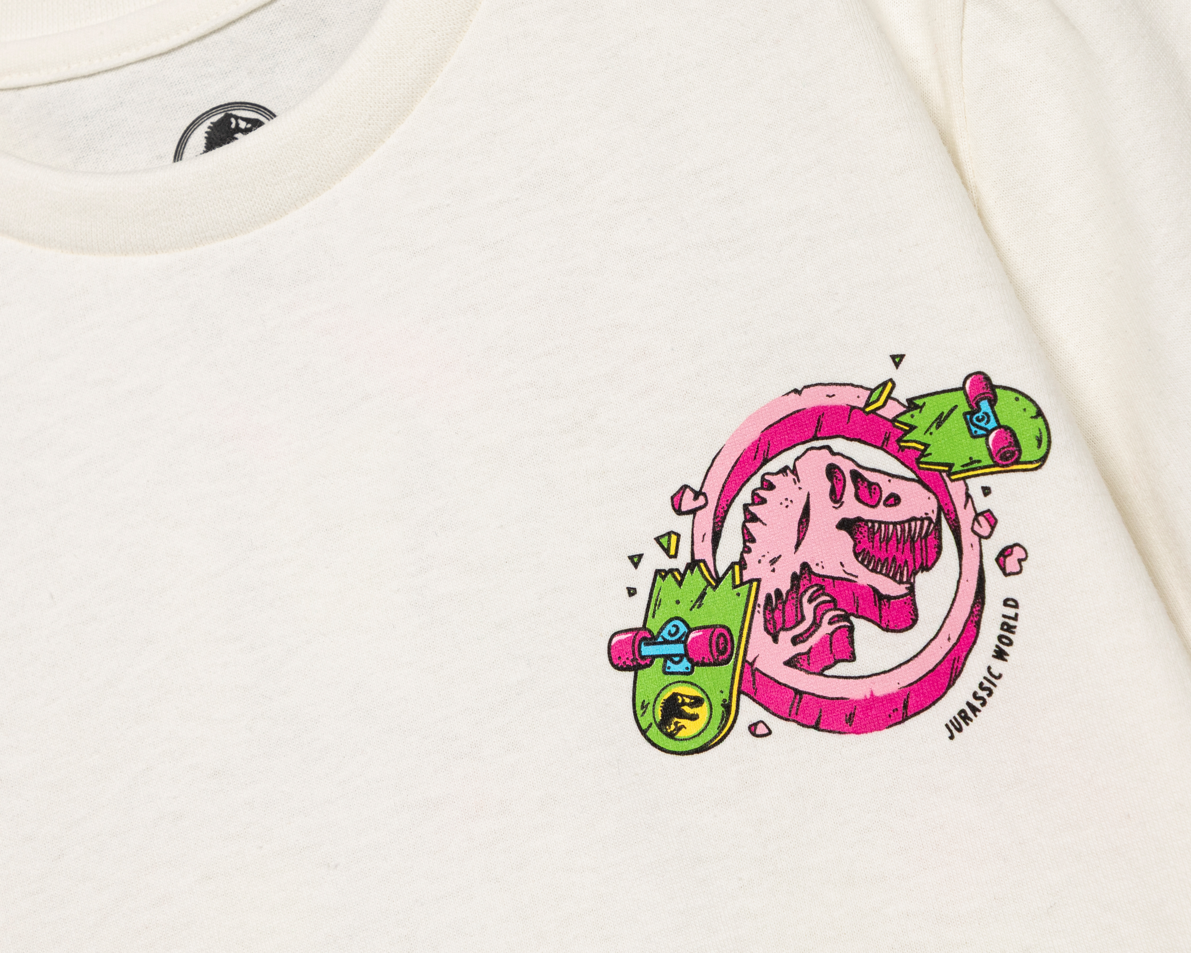 Foto 4 pulgar | Foto 3 | Playera Jurassic World por Refill para Niño