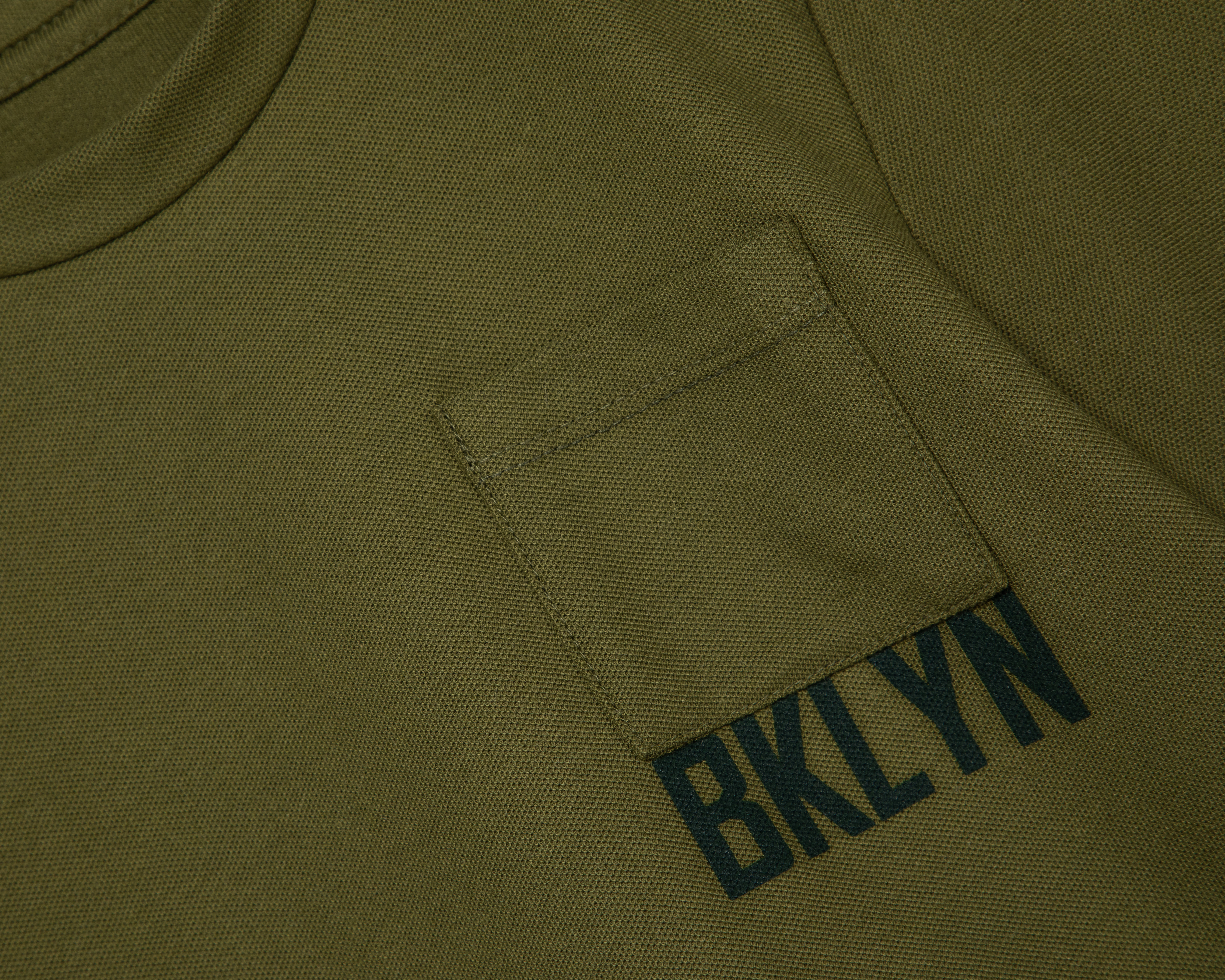 Foto 4 pulgar | Foto 3 | Playera de Cuello Redondo Verde Refill para Niño