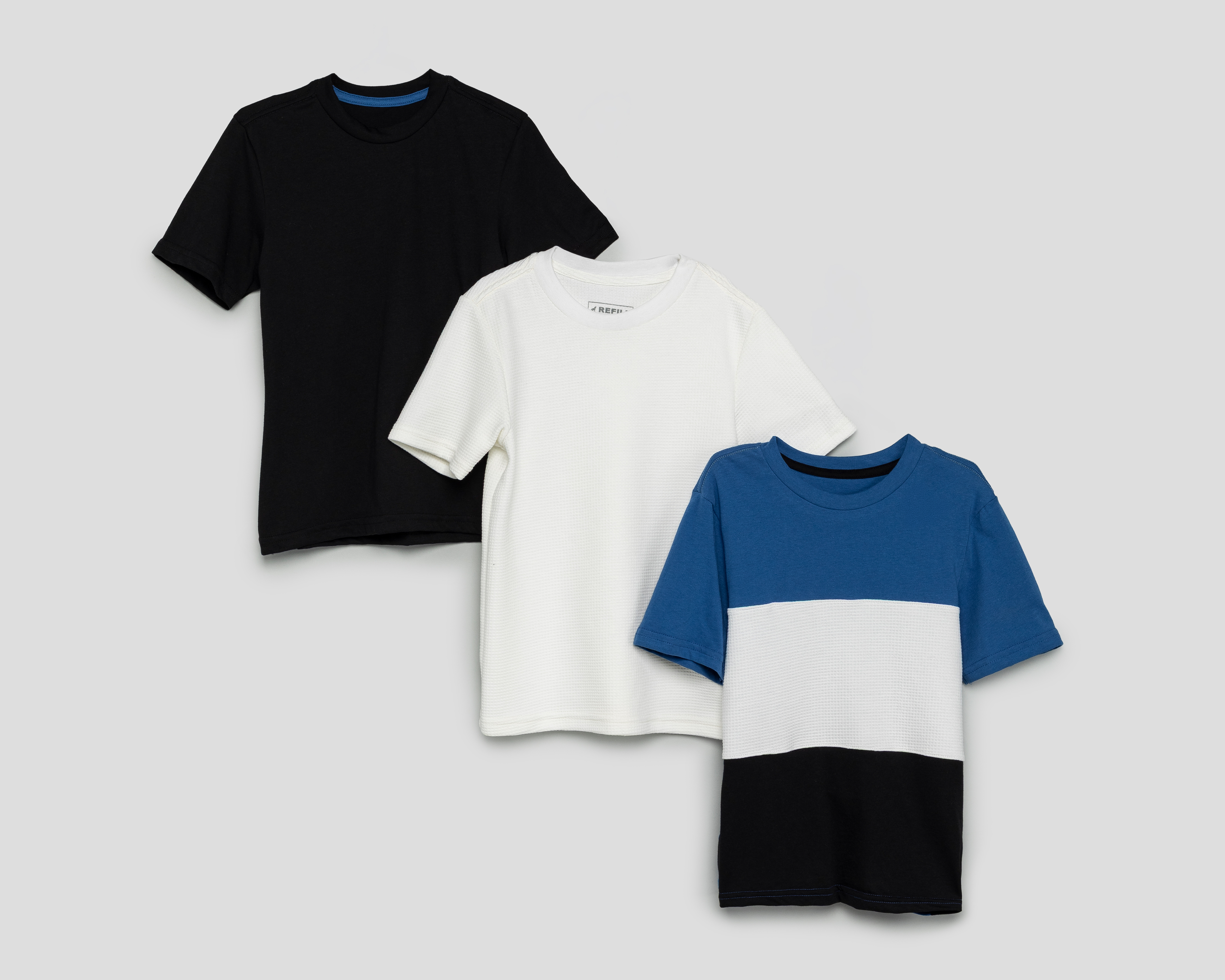 Foto 2 pulgar | Foto 1 | Playera Refill para Niño 3 Piezas