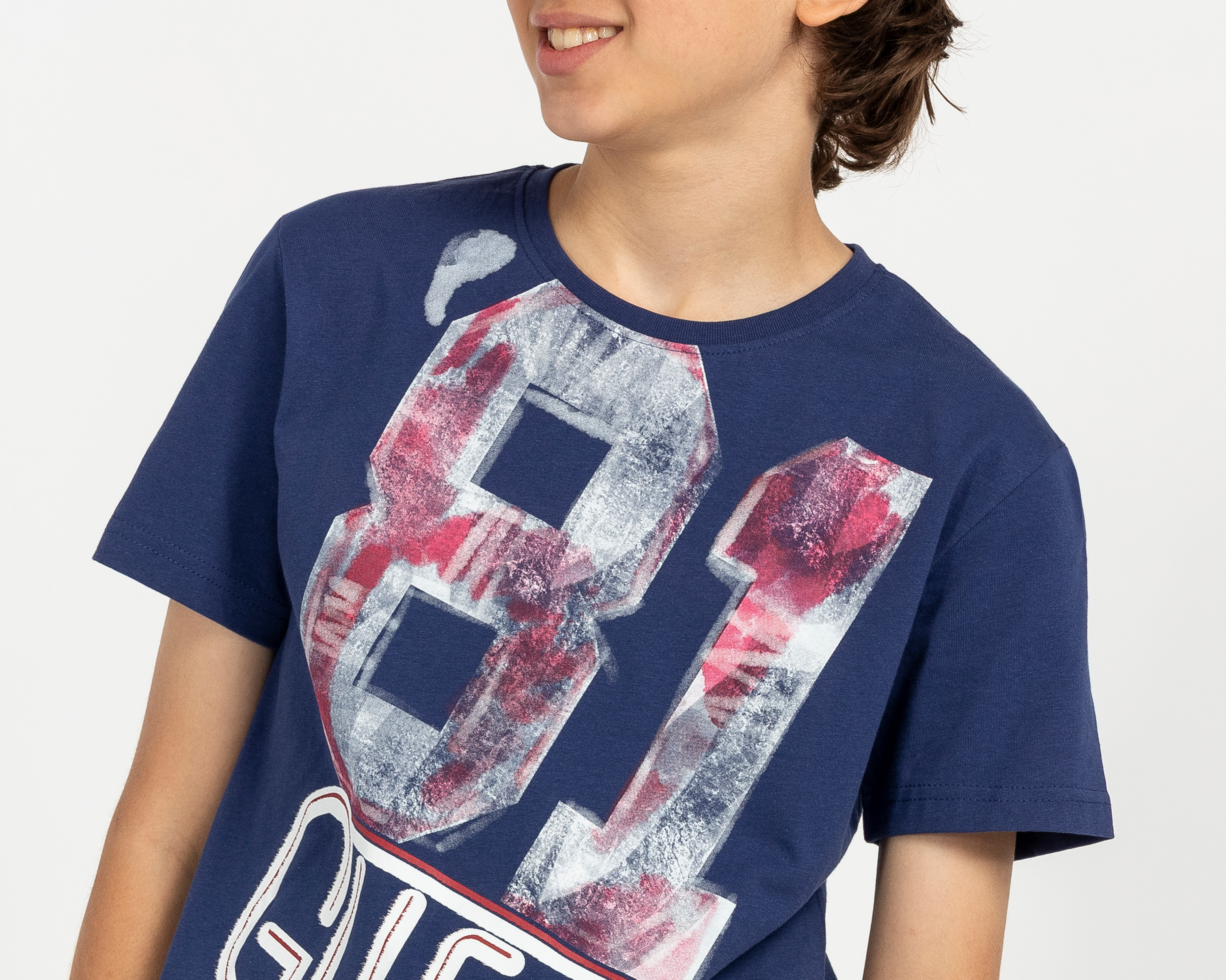 Foto 5 pulgar | Foto 4 | Playera de Cuello Redondo Azul Guess Juvenil