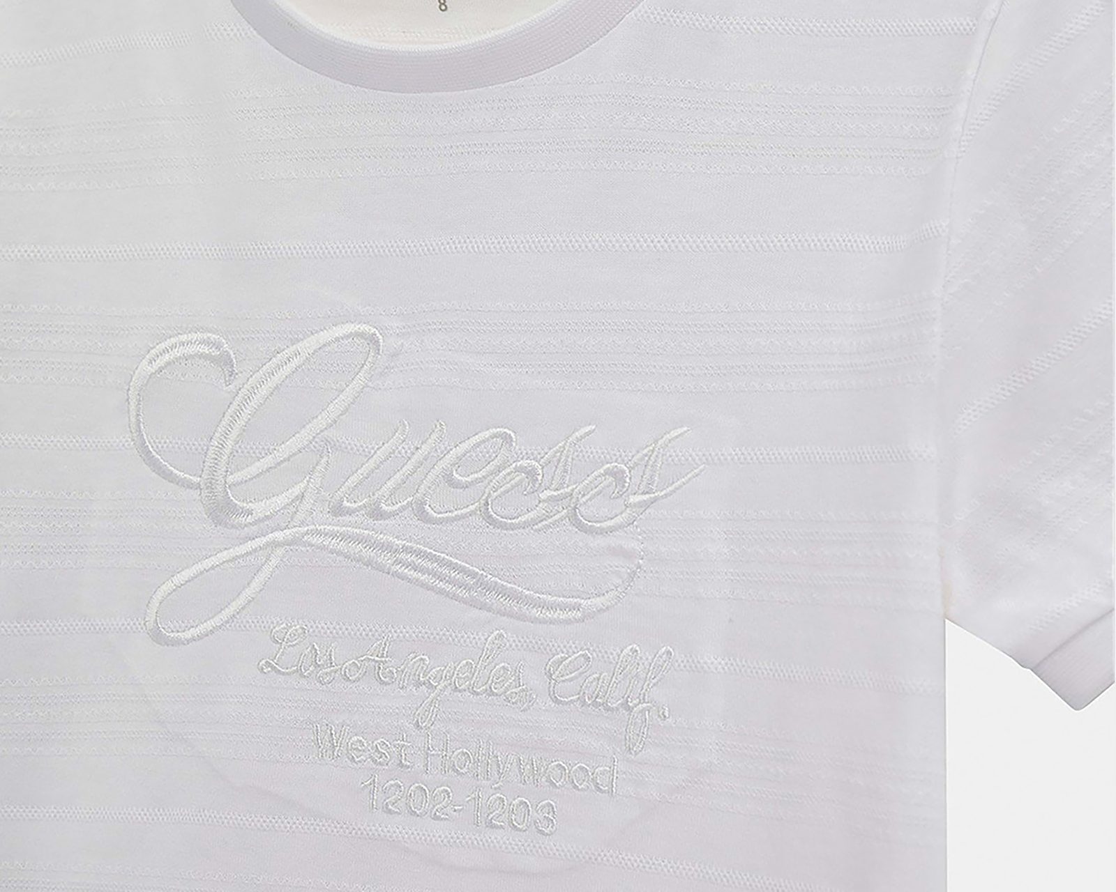 Foto 3 | Foto 3 | Playera de Cuello Redondo Gris Guess Juvenil
