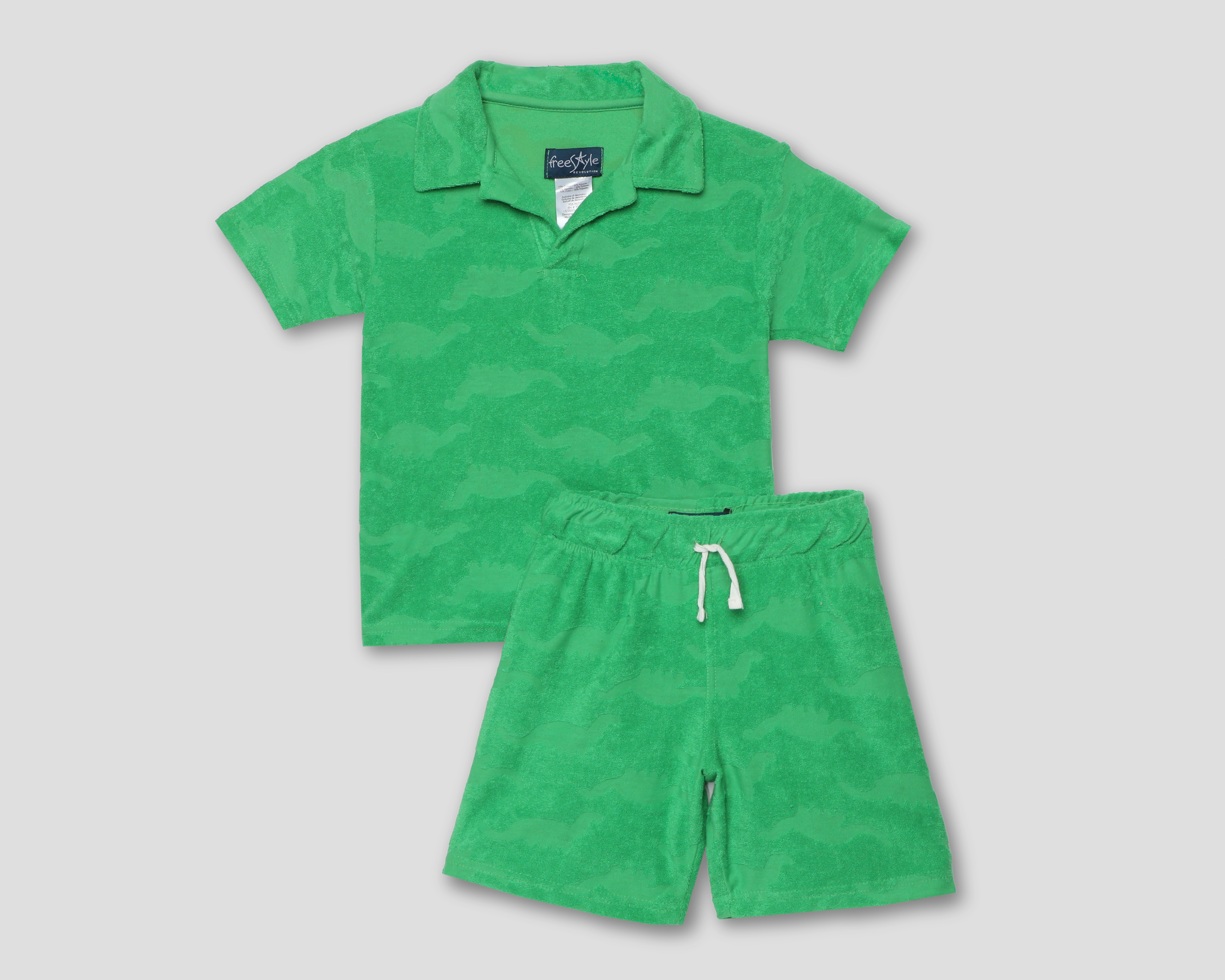 Playera y Short Freestyle Revolution para Niño
