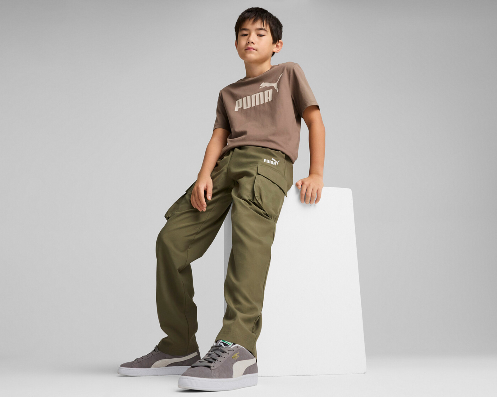 Foto 4 pulgar | Foto 3 | Pantalón Deportivo Essentials No 1 para Niño