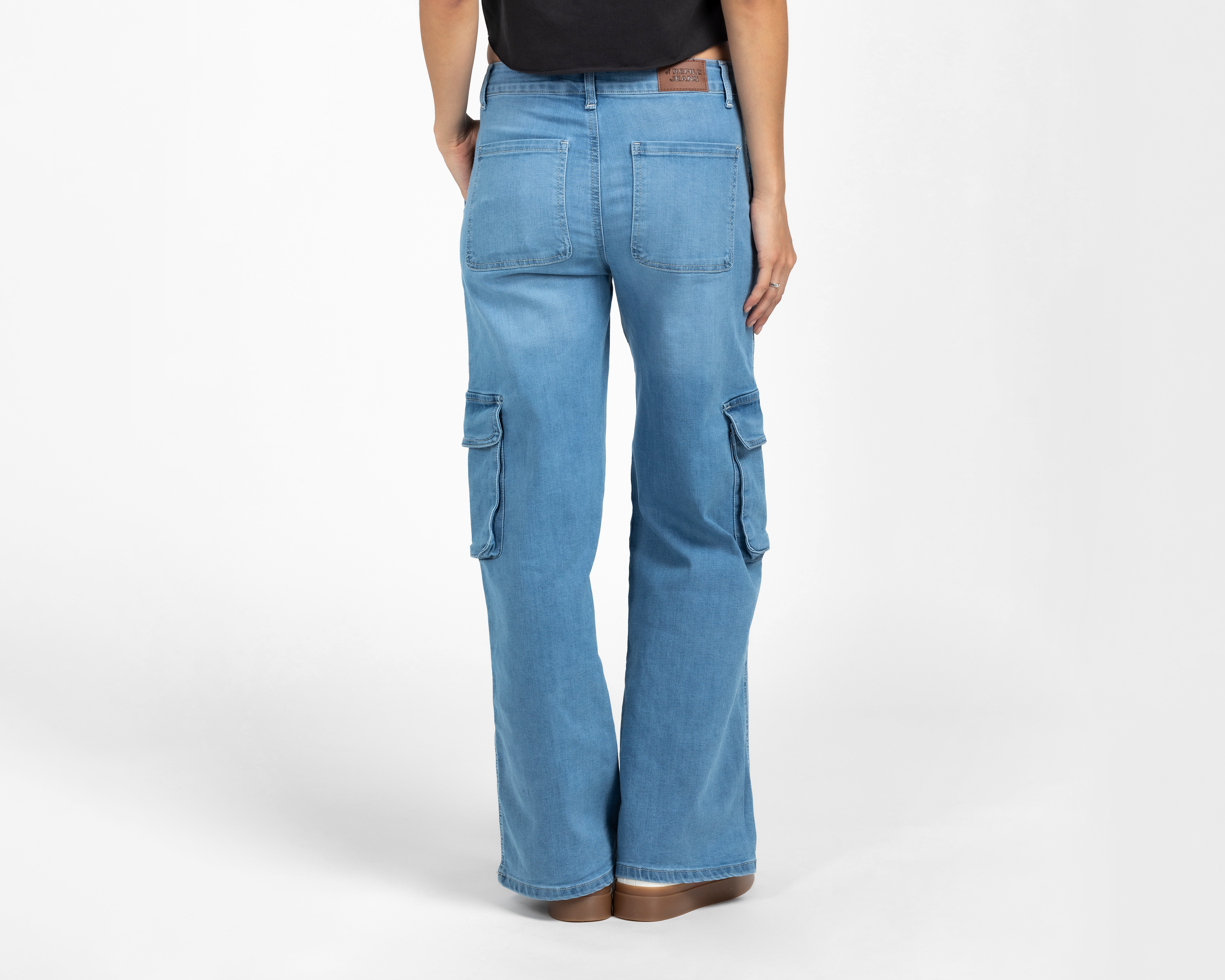Foto 4 pulgar | Foto 3 | Jeans Cargo Refill para Mujer