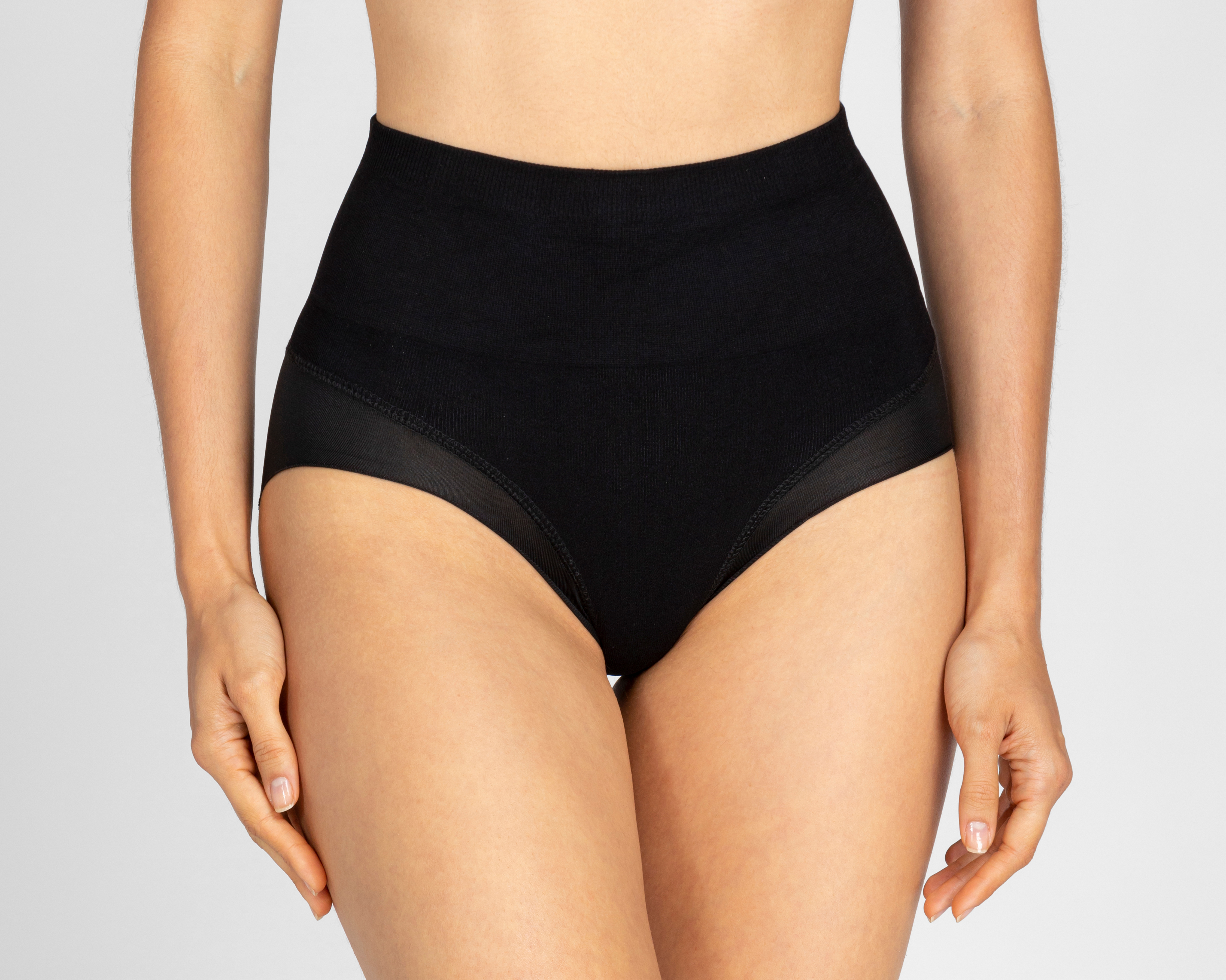 Pantaleta Control Shape & Care Negra para Mujer