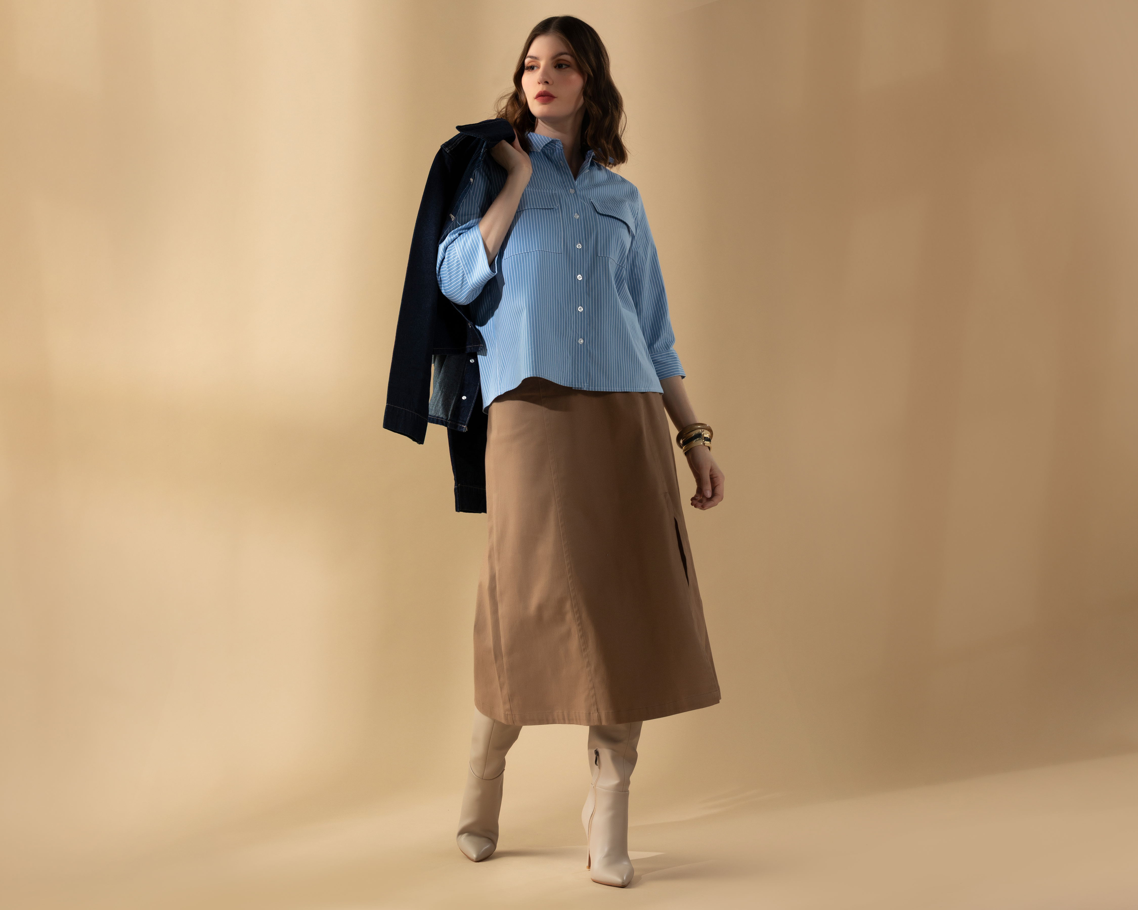 Blusa Manga Larga Camisera con Bolsa y Carpeta Sahara By Antonio Gutiérrez para Mujer