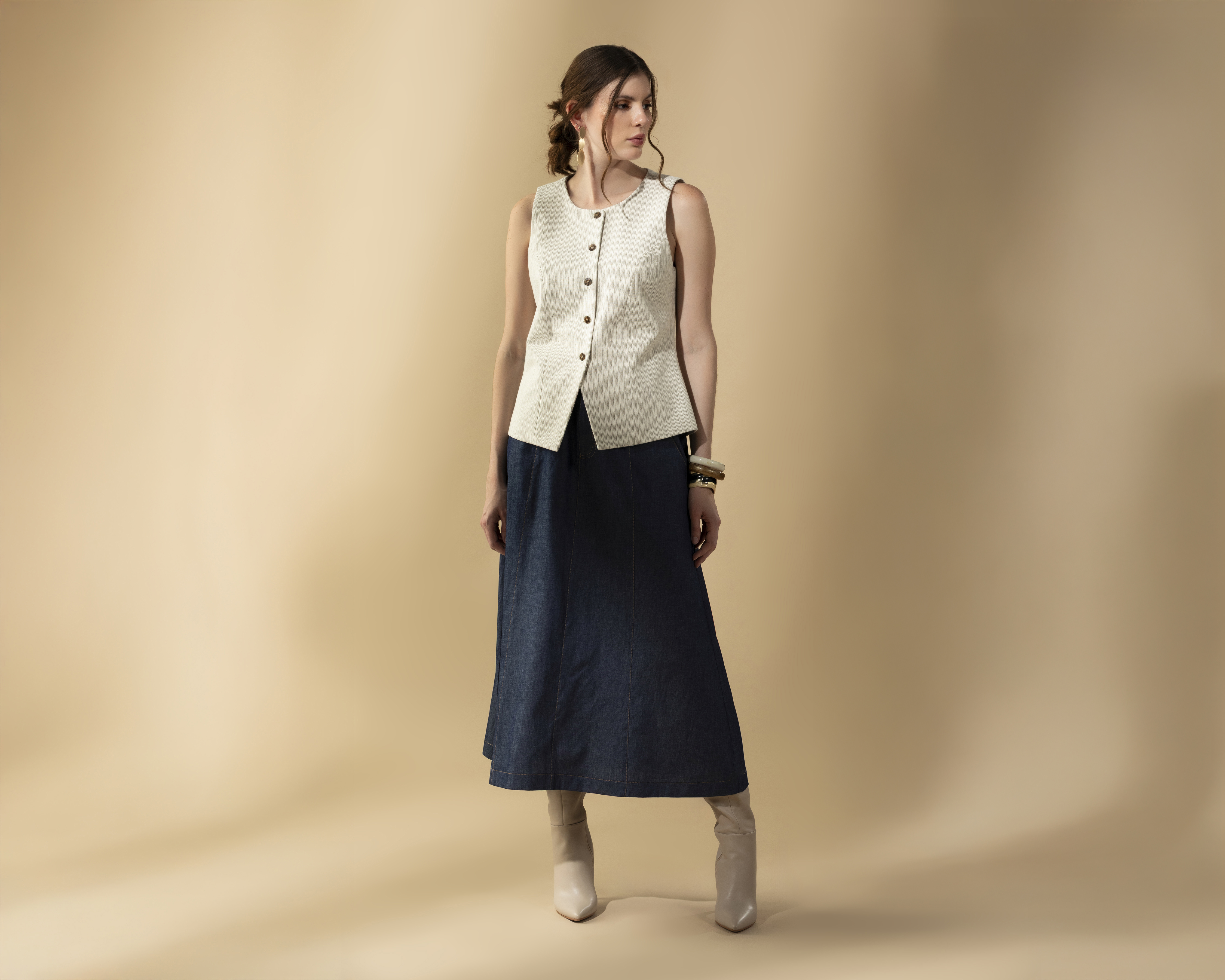 Foto 1 | Foto 1 | Chaleco Cortes Rayas Sahara By Antonio Gutiérrez para Mujer