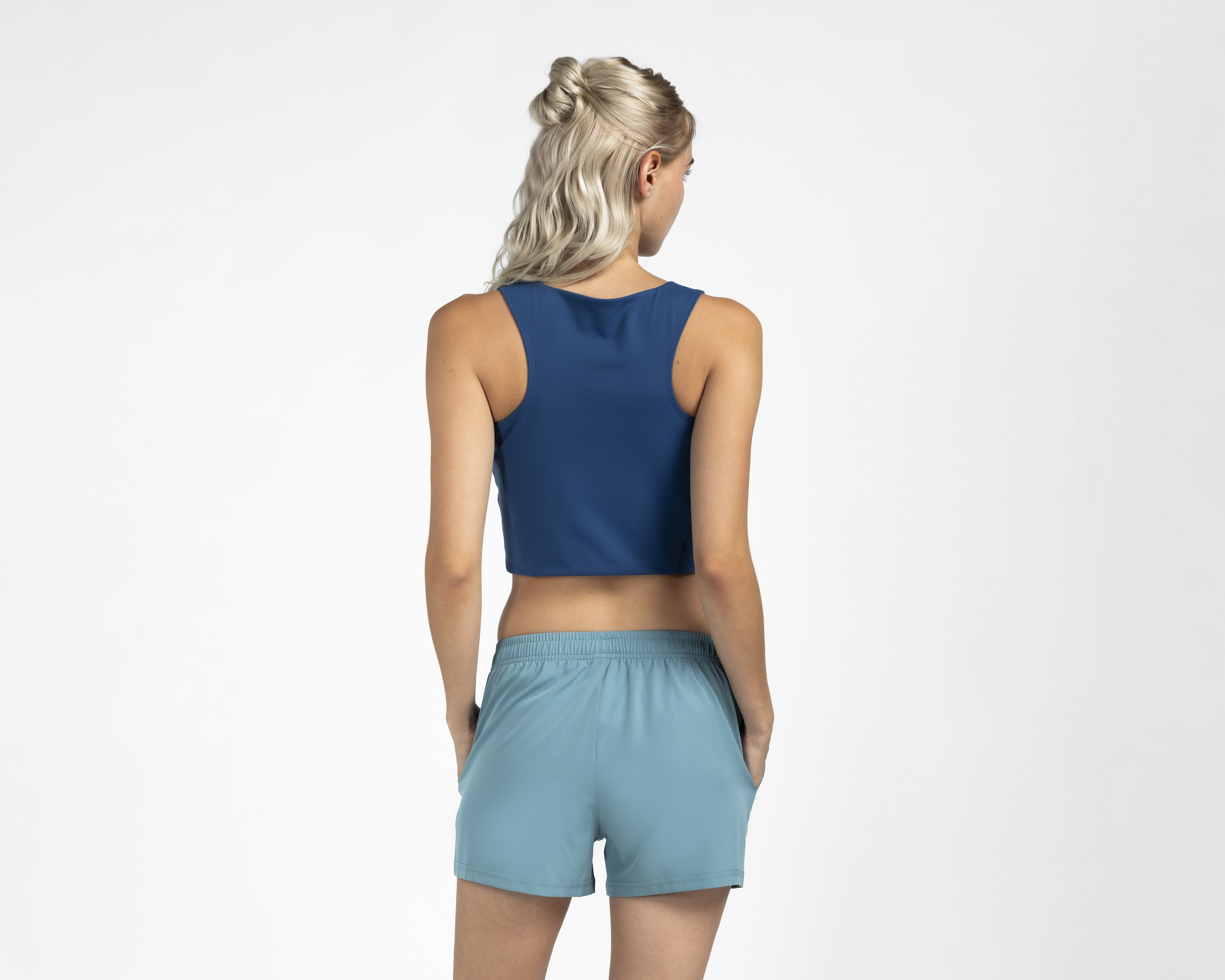 Foto 4 pulgar | Foto 3 | Top de Entrenamiento Charly para Mujer