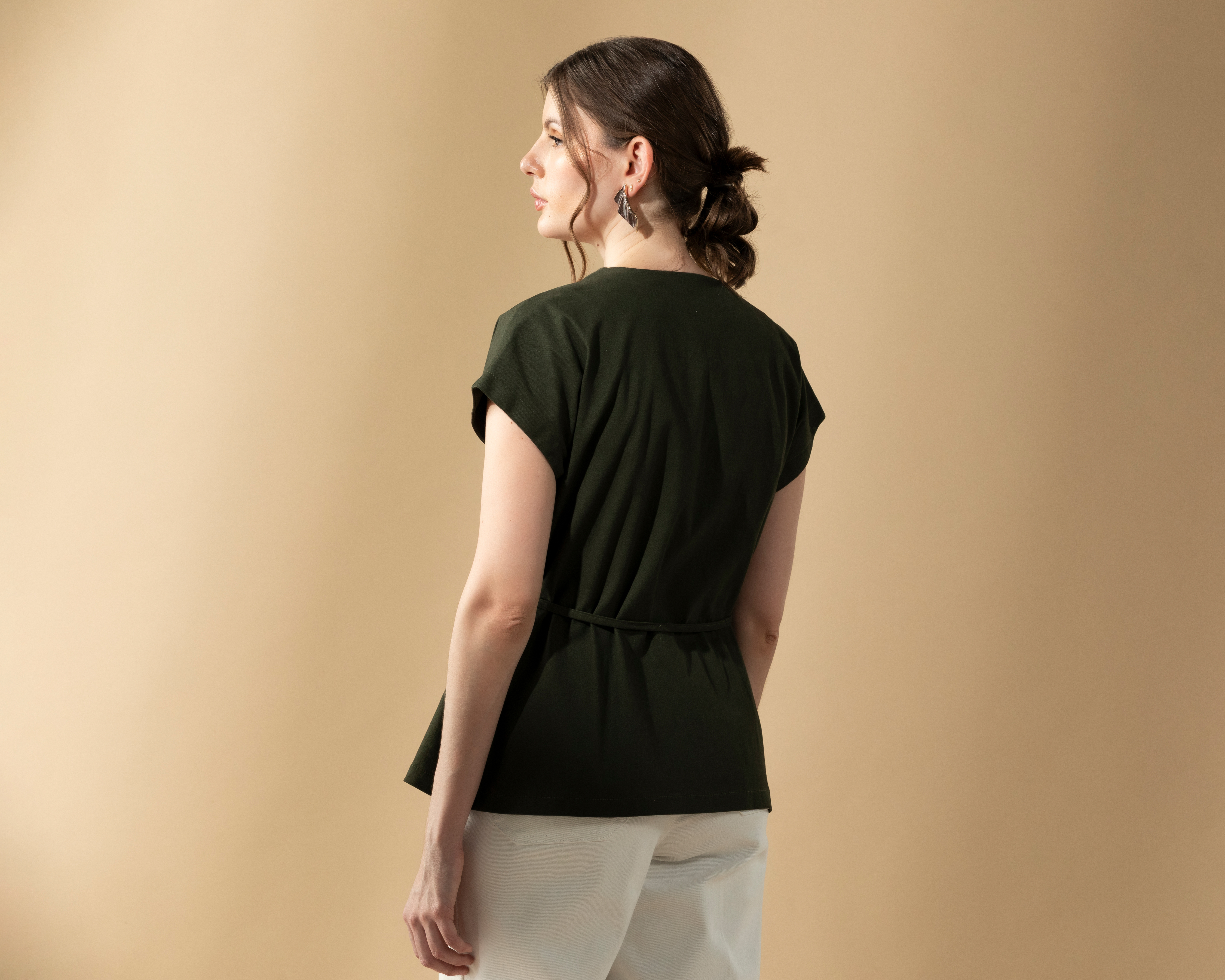 Foto 4 pulgar | Foto 3 | Blusa Manga Corta Wrap con Jareta en Cintura Sahara By Antonio Gutierrez para Mujer