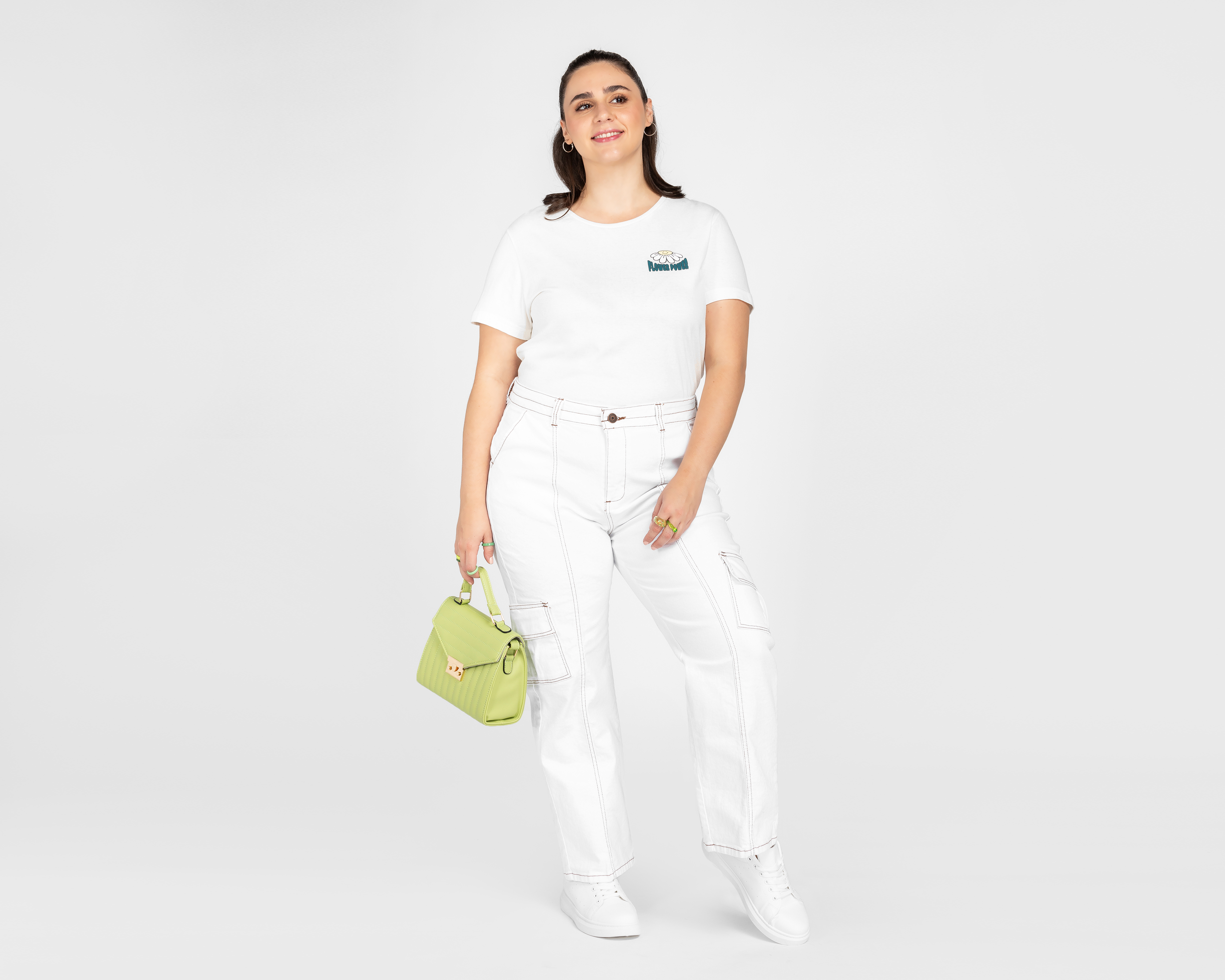 Foto 3 pulgar | Foto 2 | Playera Lucky Star Manga Corta con Estampado