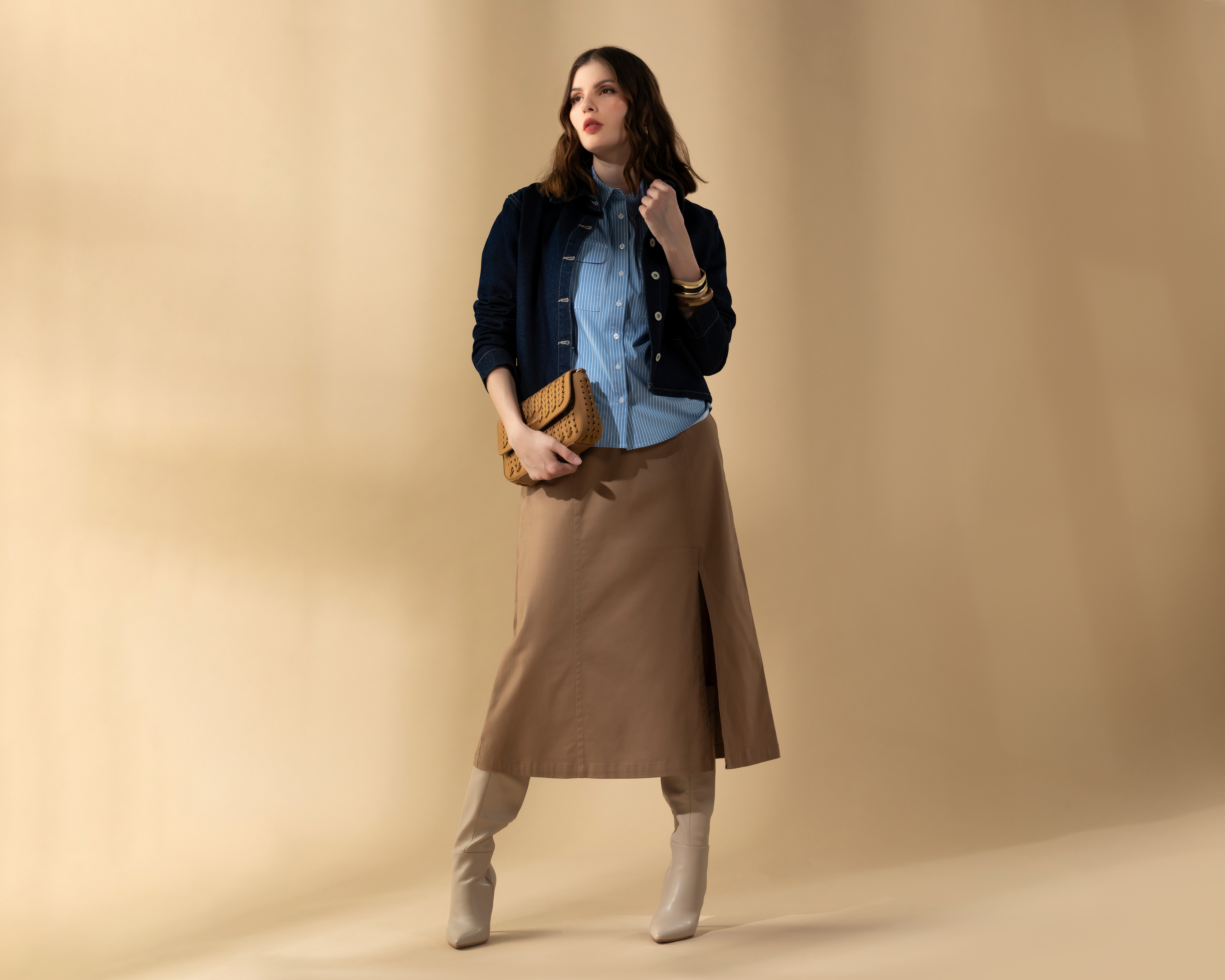 Foto 1 | Foto 1 | Falda Midi Gabardina Corte Lapiz con Cinturón Sahara By Antonio Gutierrez para Mujer