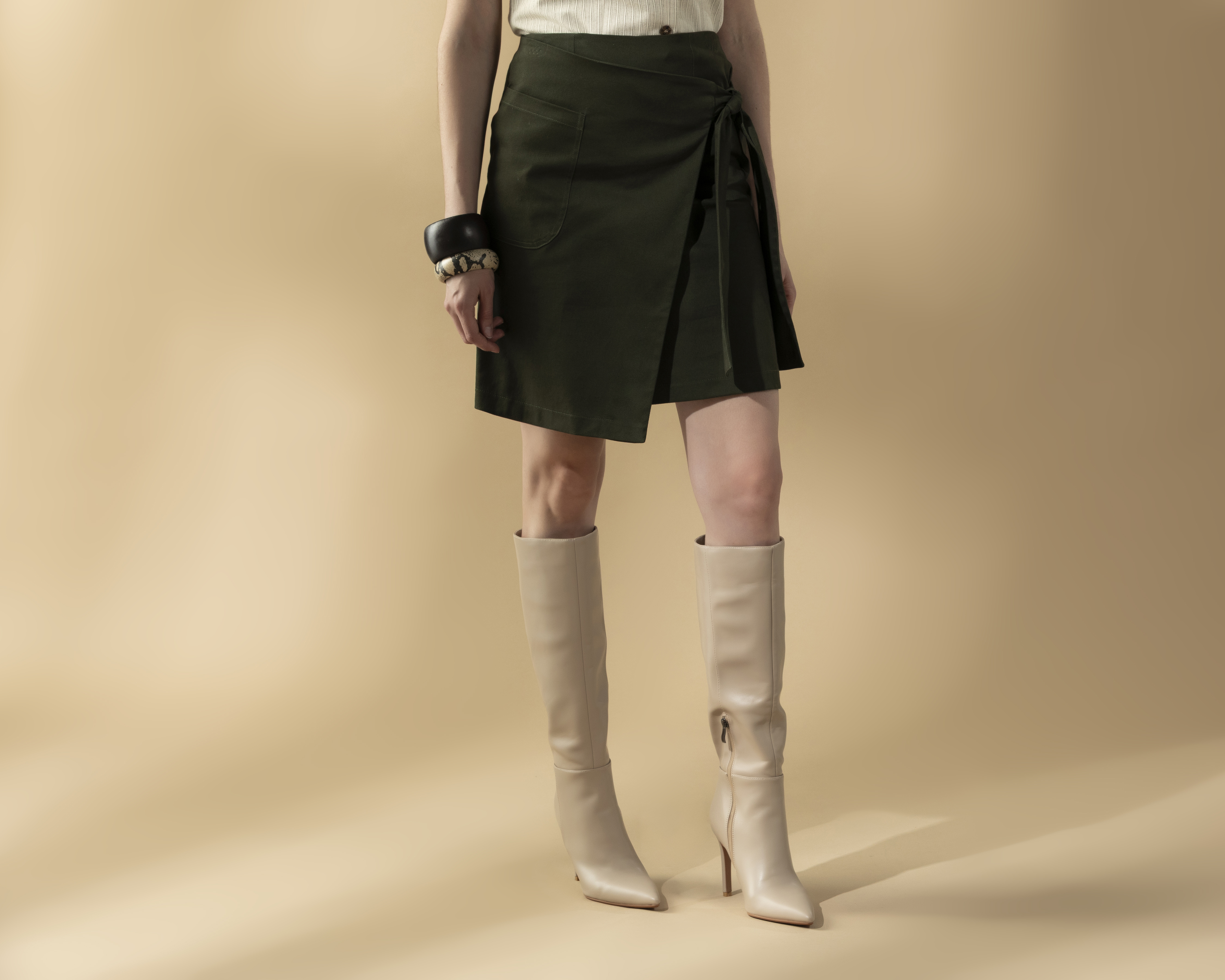 Foto 2 | Foto 2 | Falda Corta Sahara Verde para Mujer