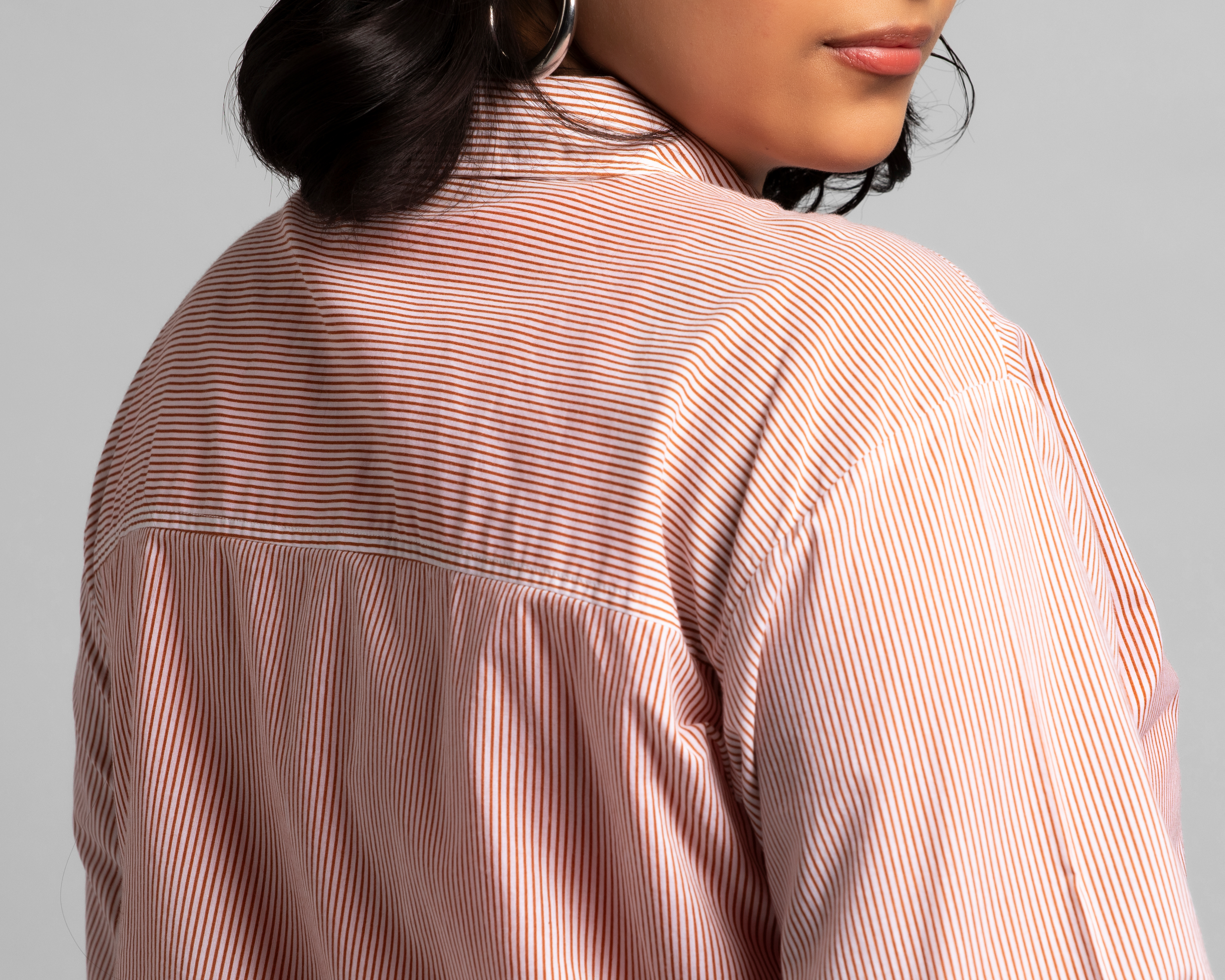 Foto 6 pulgar | Foto 5 | Blusa Manga Larga Strona para Mujer