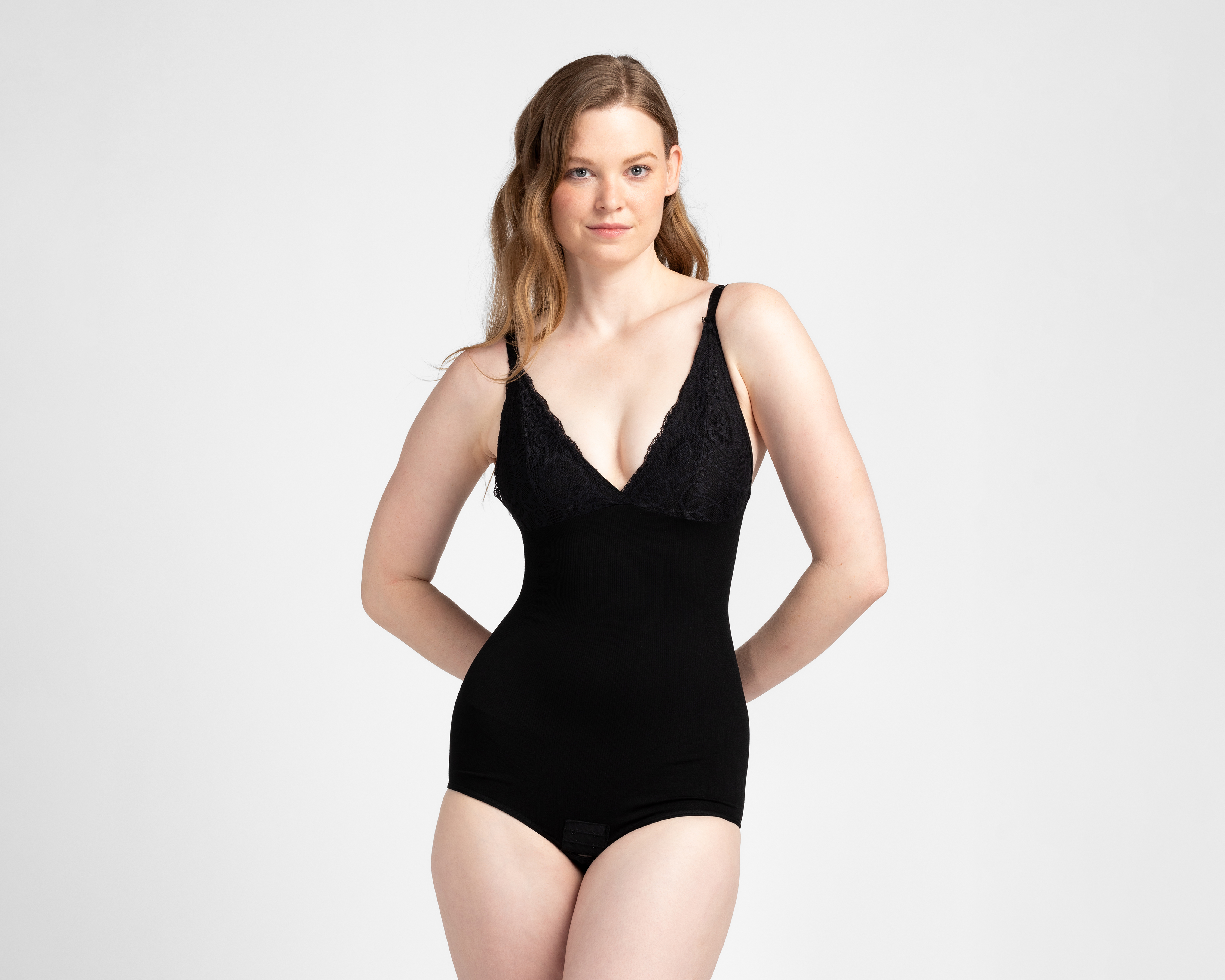 Foto 1 | Foto 1 | Body con Control Shape & Care Mediana Compresión Negro para Mujer