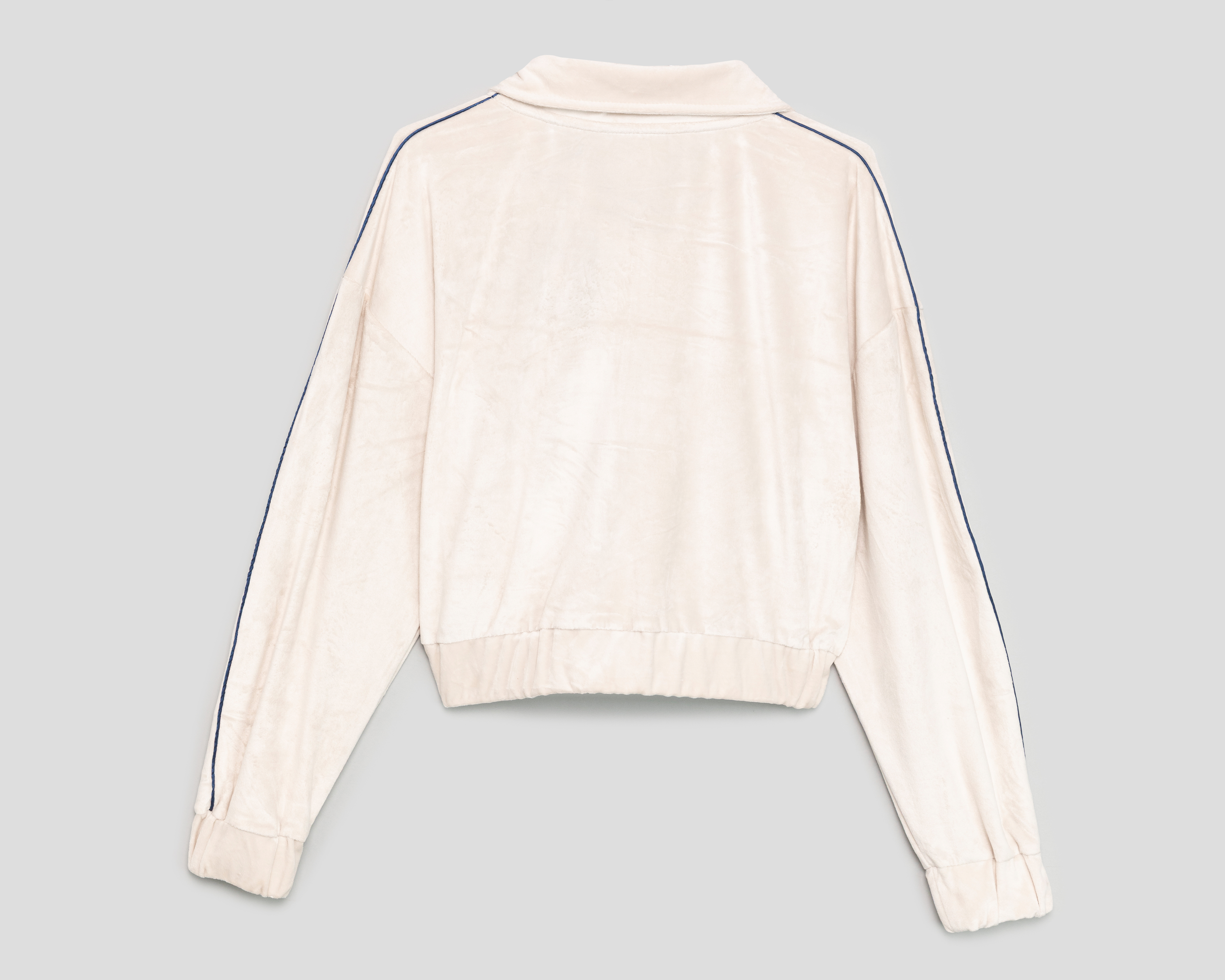 Foto 3 pulgar | Foto 2 | Chamarra Deportiva Champion para Mujer