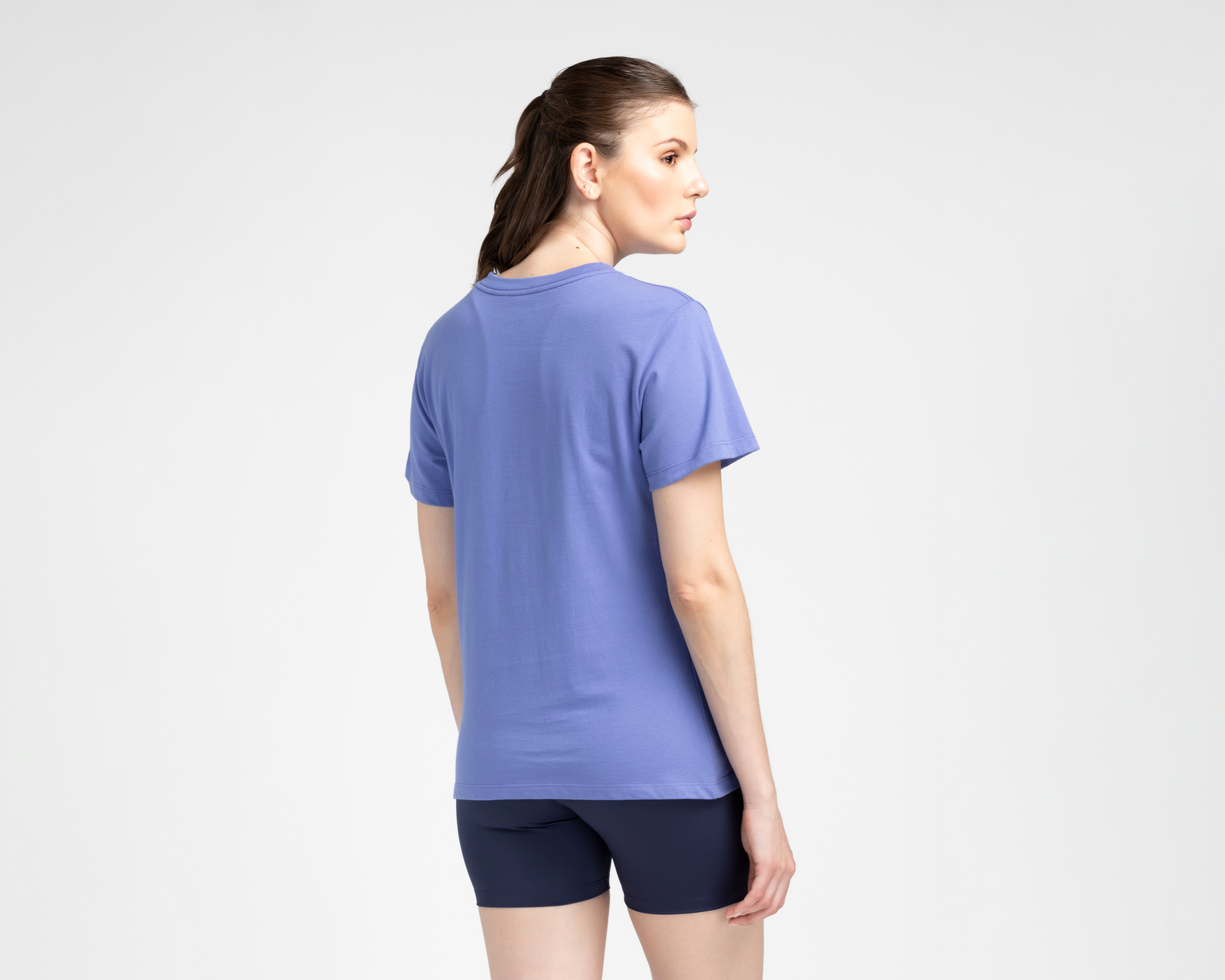 Foto 4 pulgar | Foto 3 | Playera Deportiva Champion para Mujer