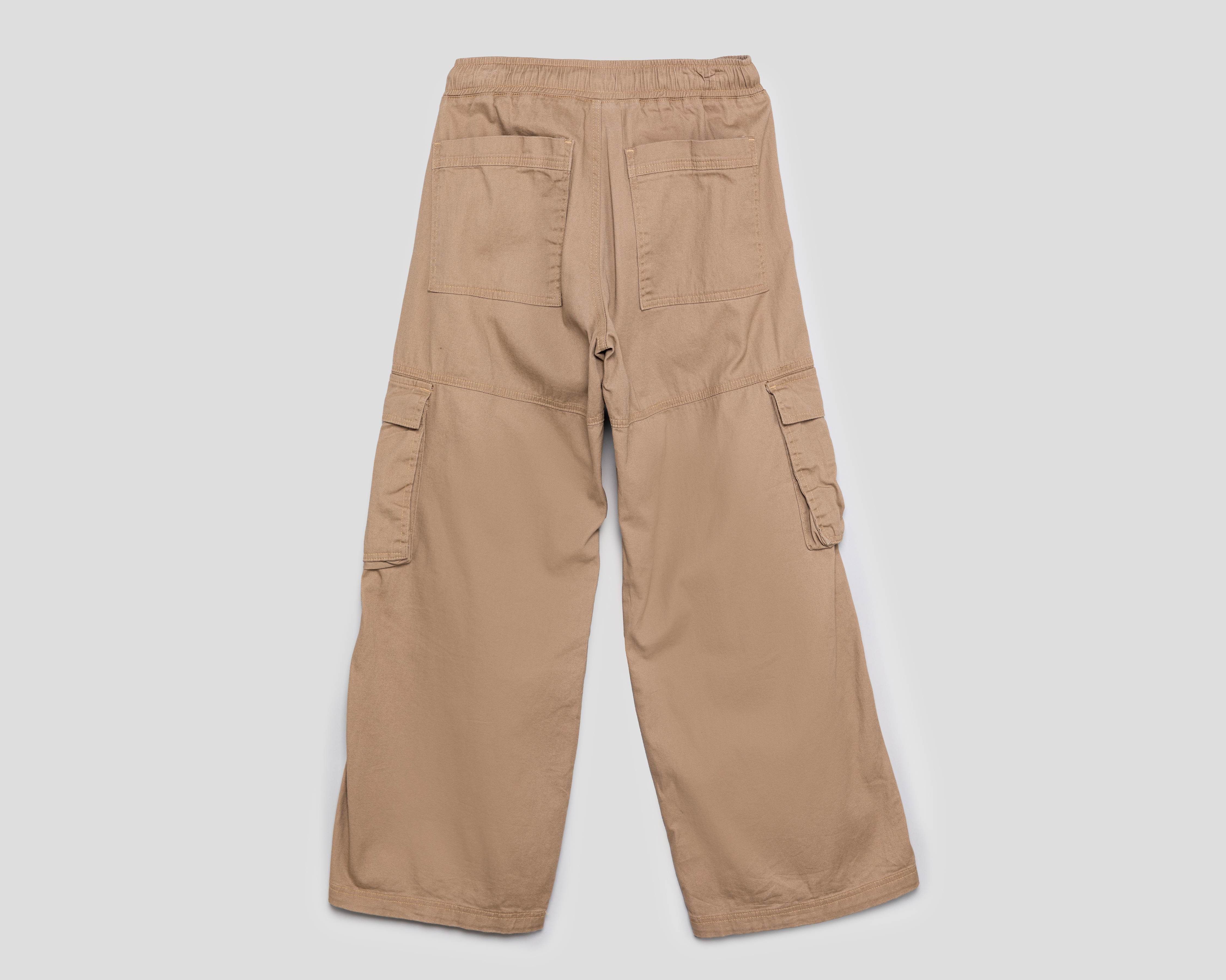 Foto 3 pulgar | Foto 2 | Pantalón Cargo Refill Luci Café para Mujer