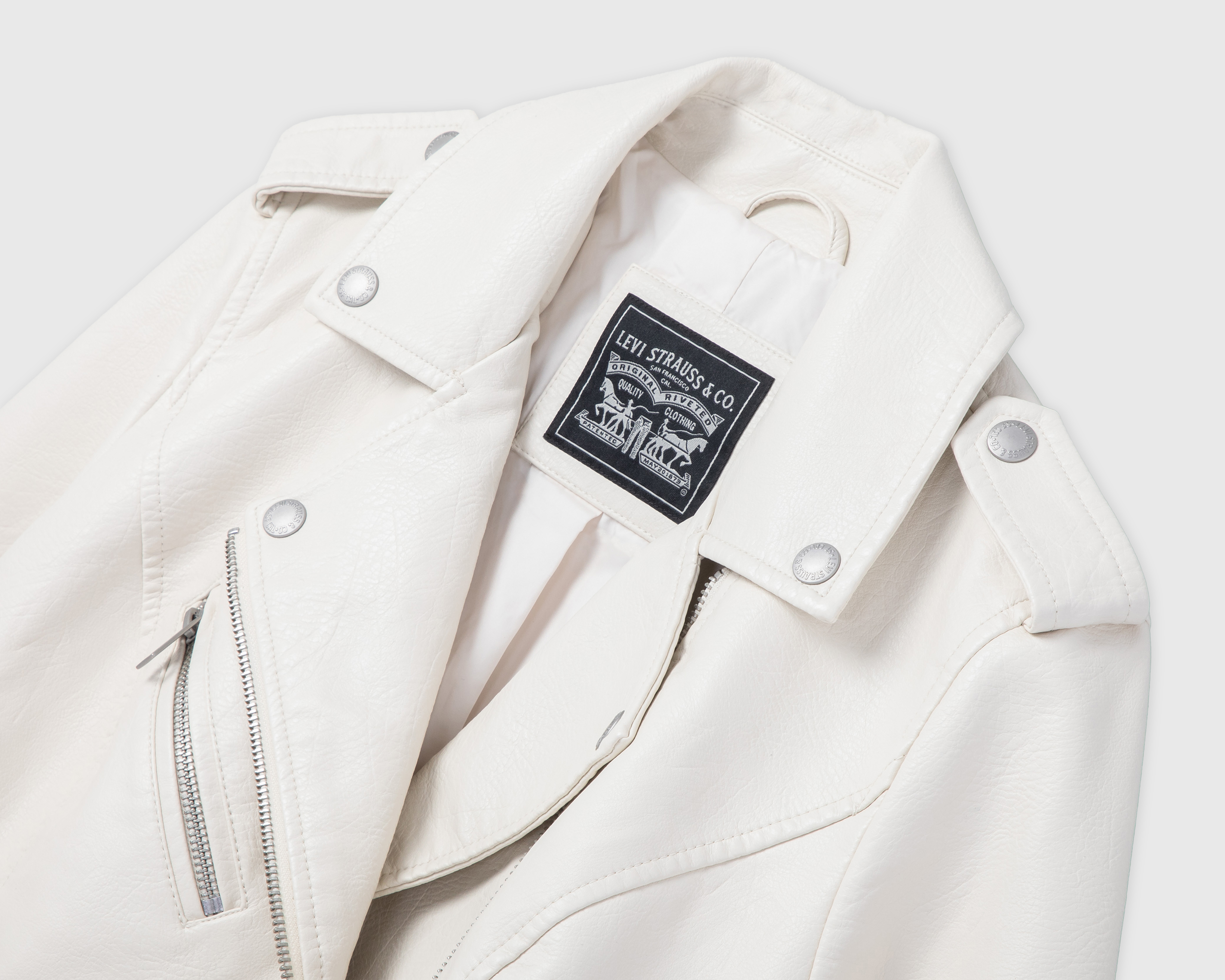 Foto 3 | Foto 3 | Chamarra Levi's para Mujer