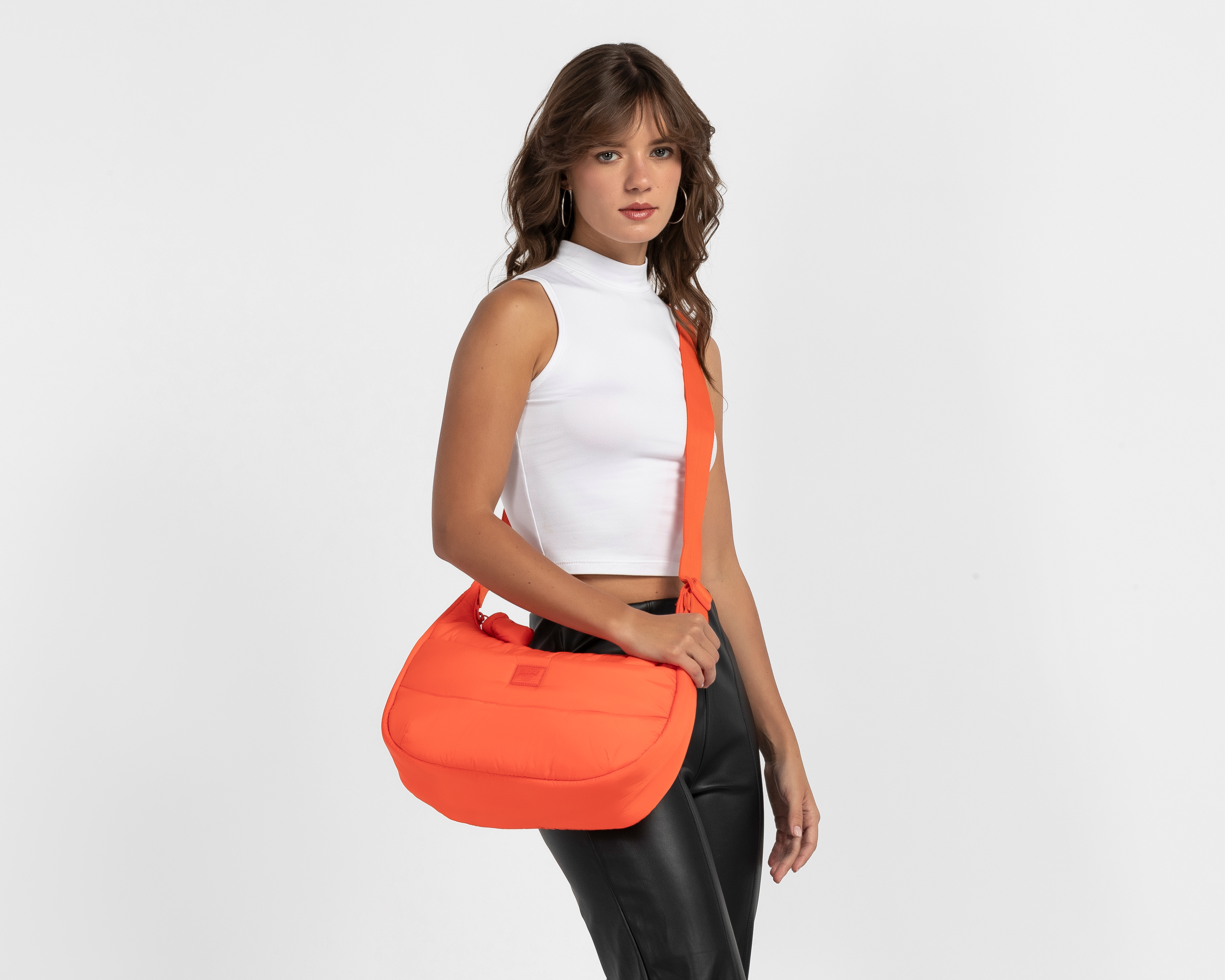 Foto 7 pulgar | Foto 6 | Bolsa de Hombro Herschel