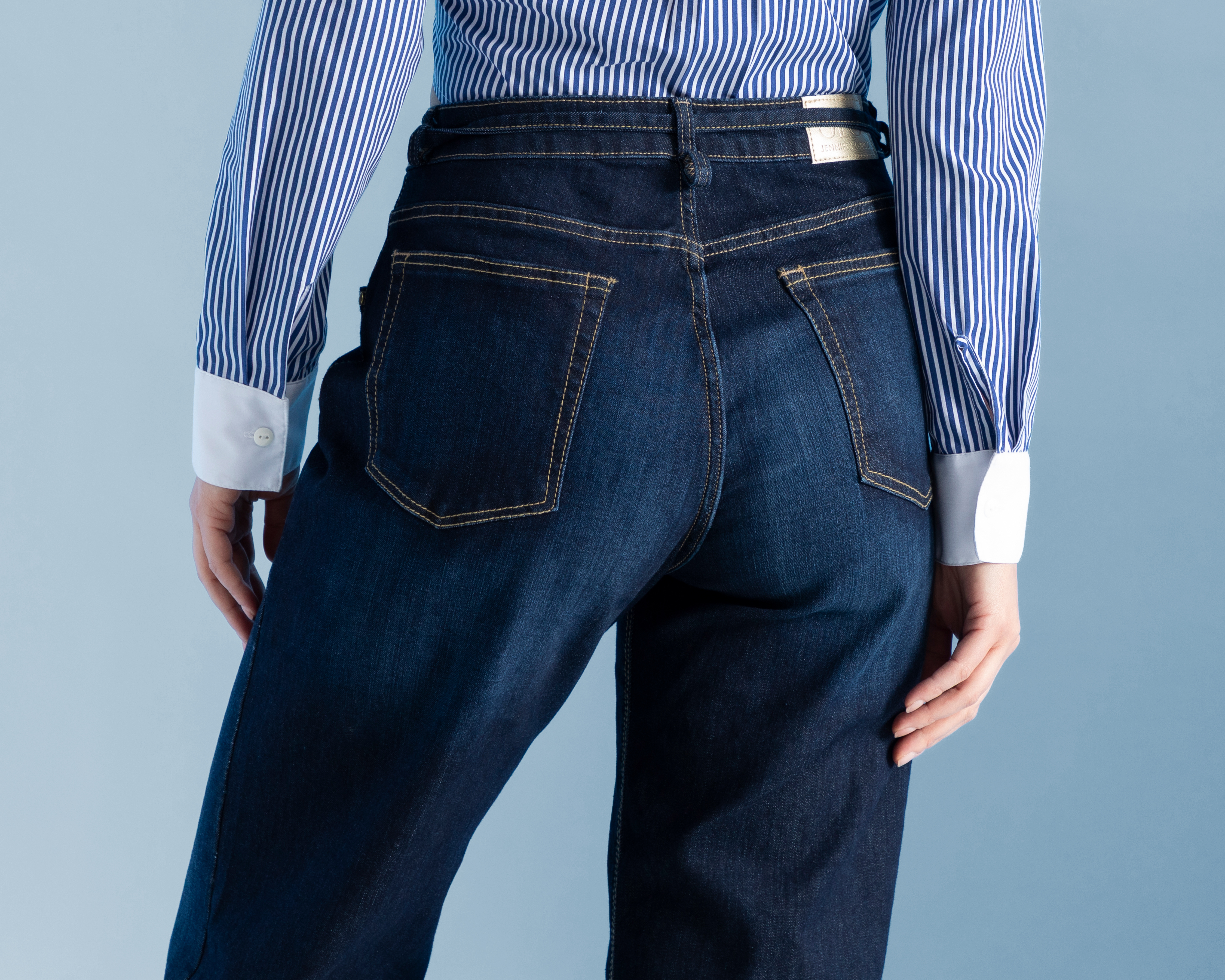 Foto 6 pulgar | Foto 5 | Jeans Recto Jennifer Lopez para Mujer